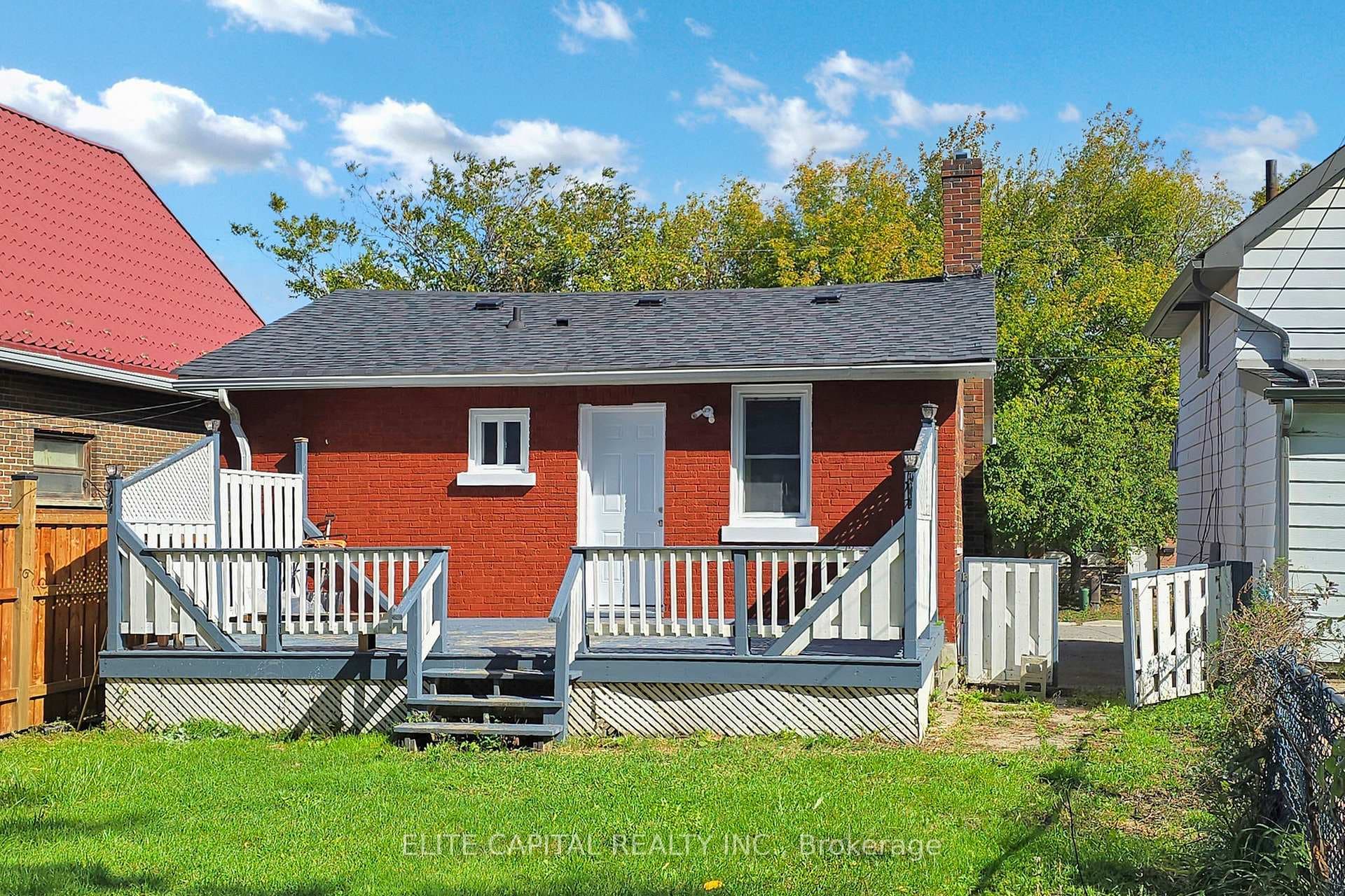 282 Haig Street photo 36