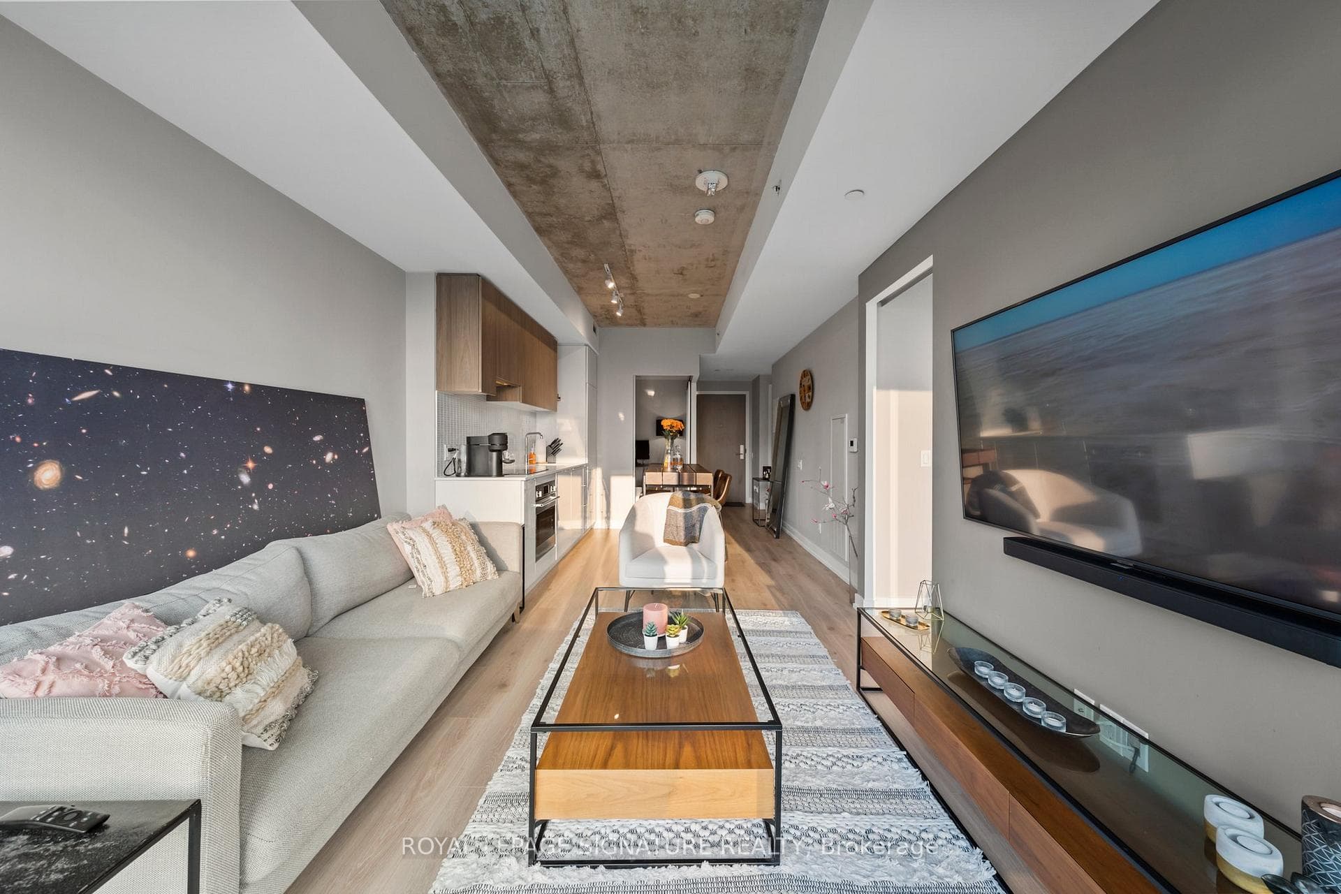 161 Roehampton Avenue Unit 2711 photo 5