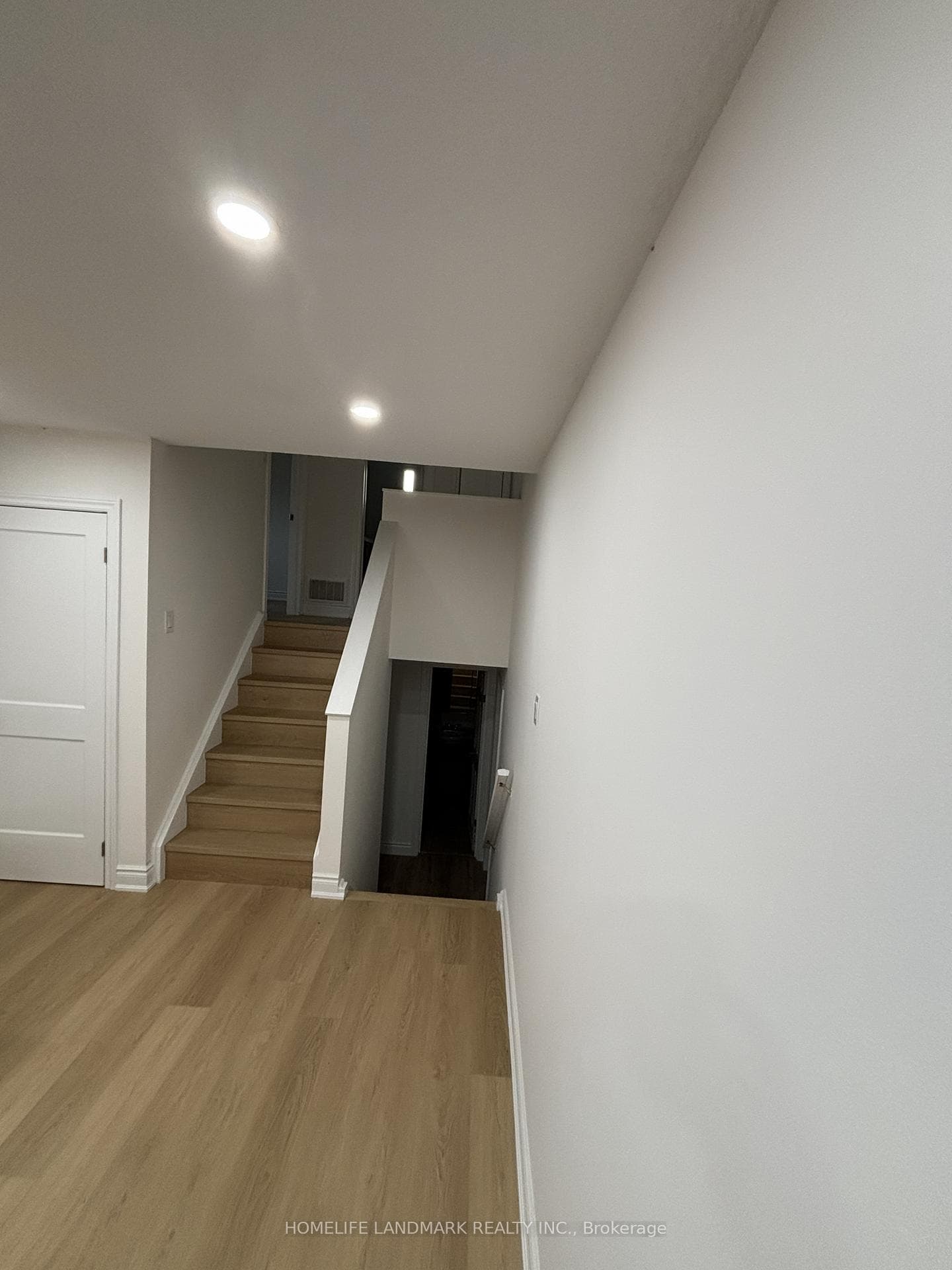 62 Austen Lane photo 5