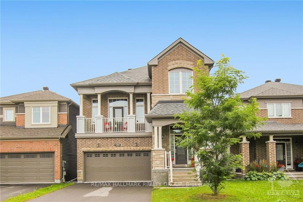 146 DISCOVERY Crescent photo 1