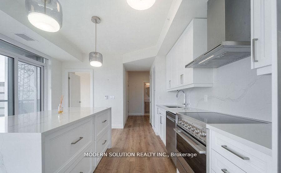 500 Brock Avenue Unit 1106 photo 10