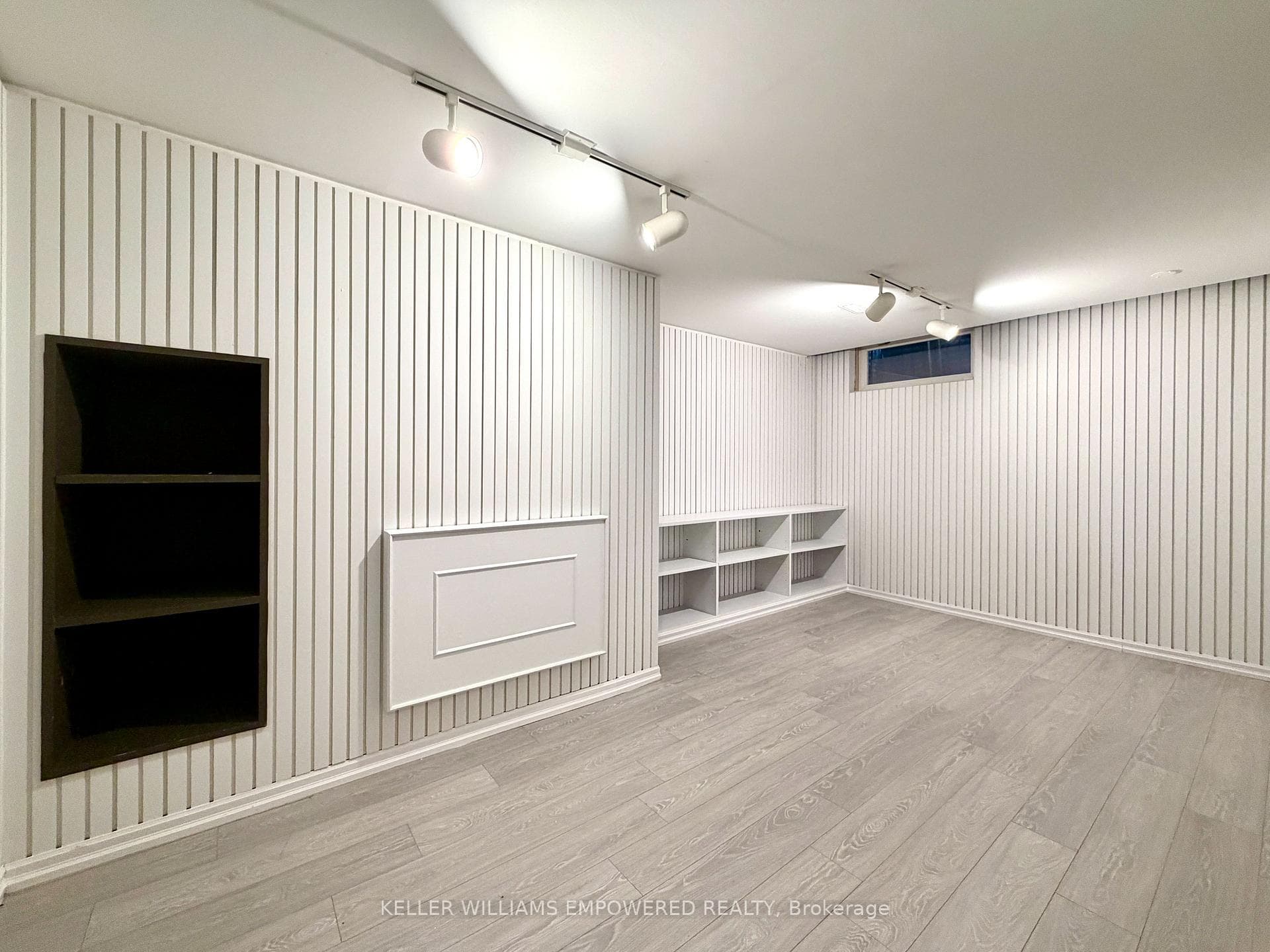 240 Balliol Street photo 25