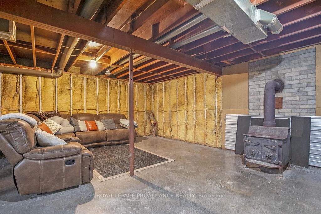 678 Ray Road photo 26