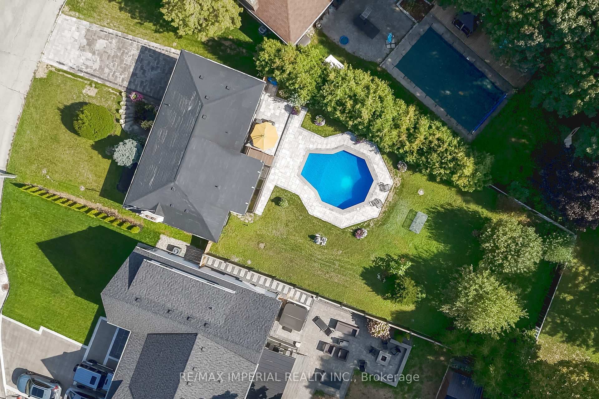 206 Richard Avenue photo 44