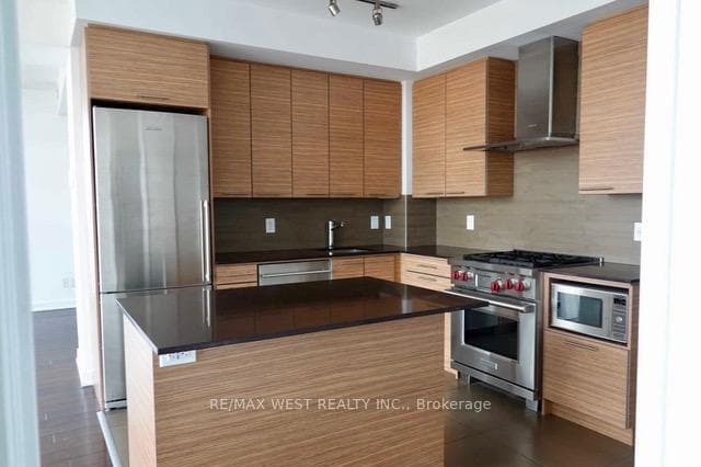 1 Market Street Unit 2904 photo 1