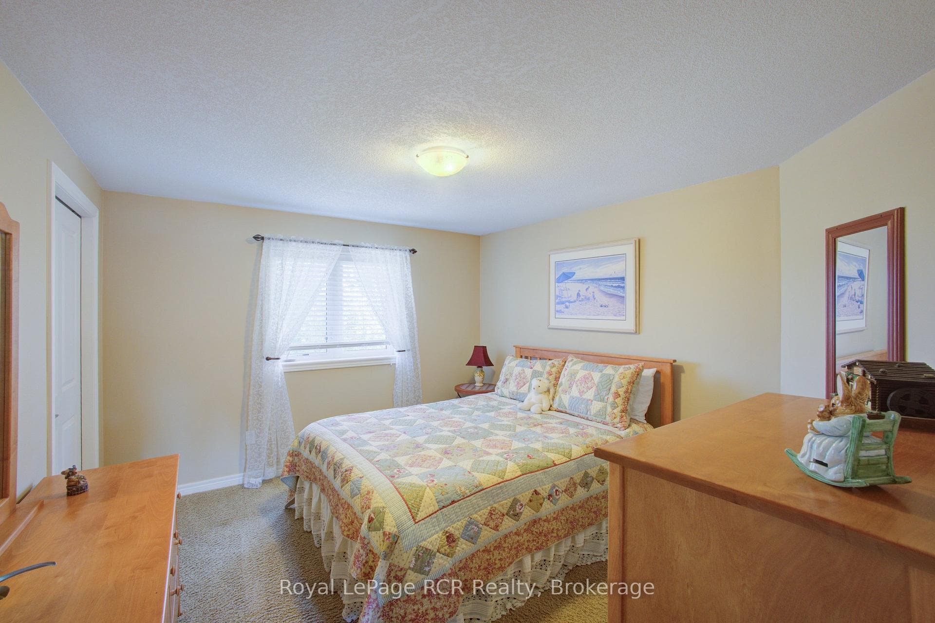 237 Carrol Street photo 22