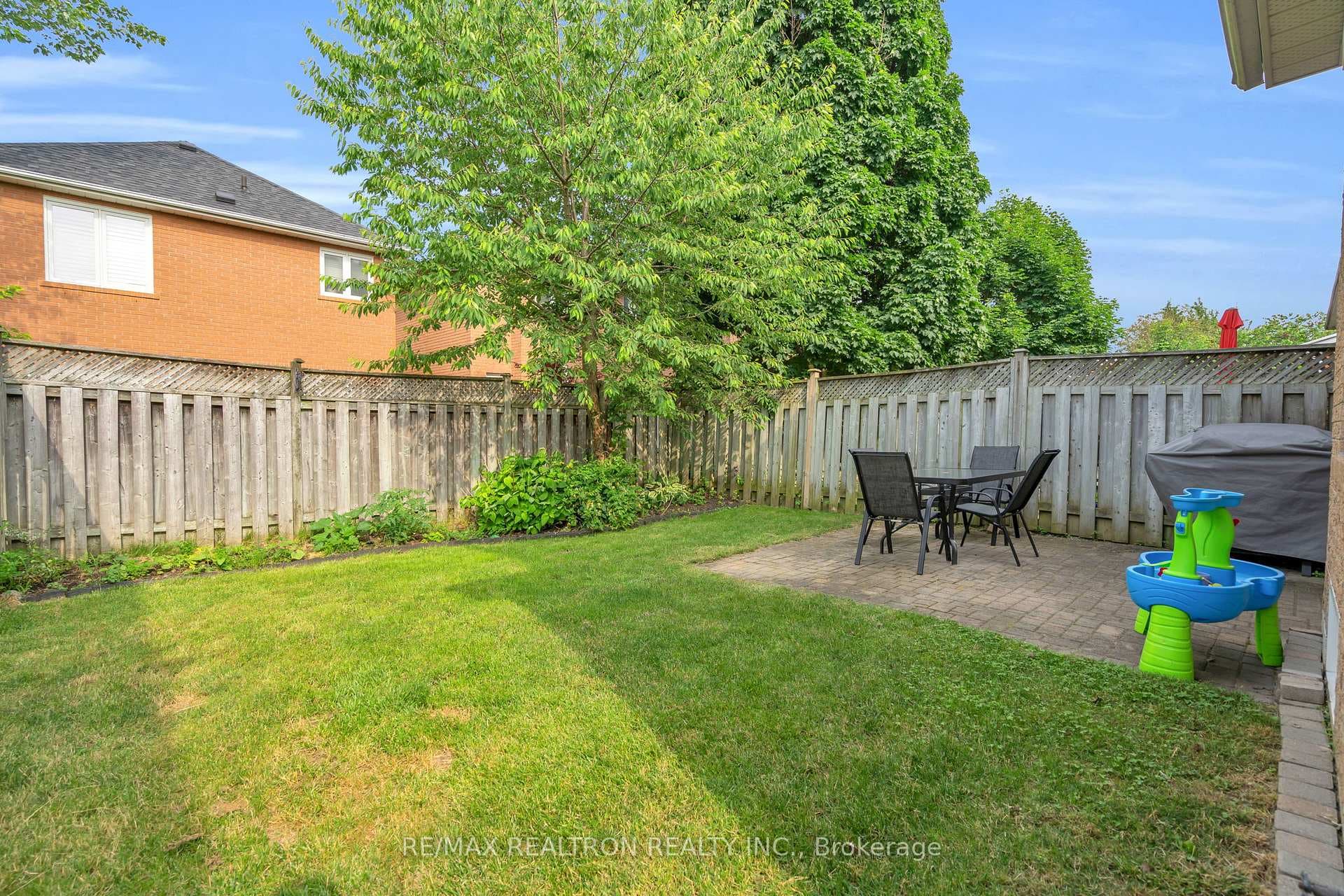 172 Denise Circle photo 34