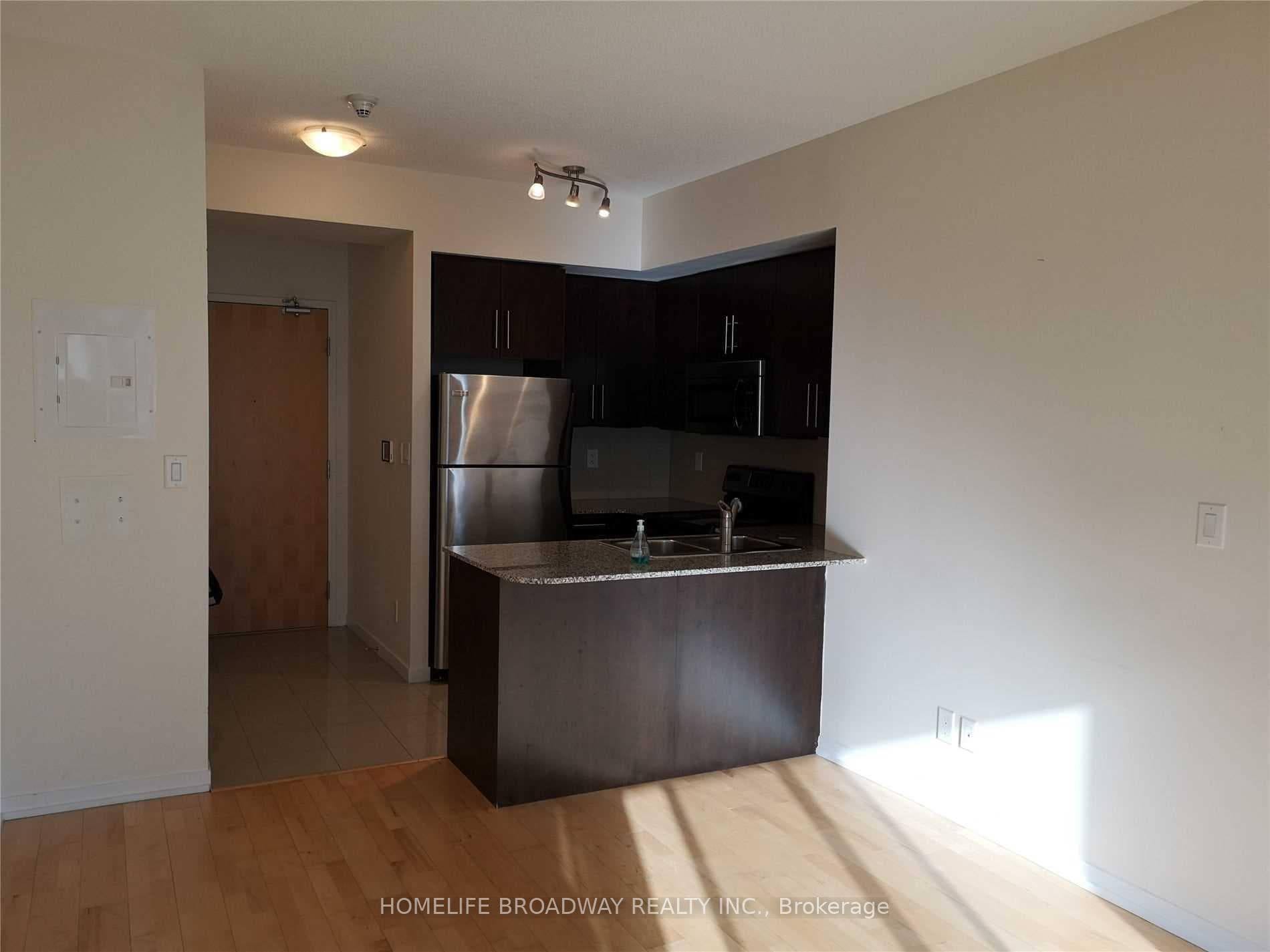 65 Bremner Boulevard Unit 2602 photo 4