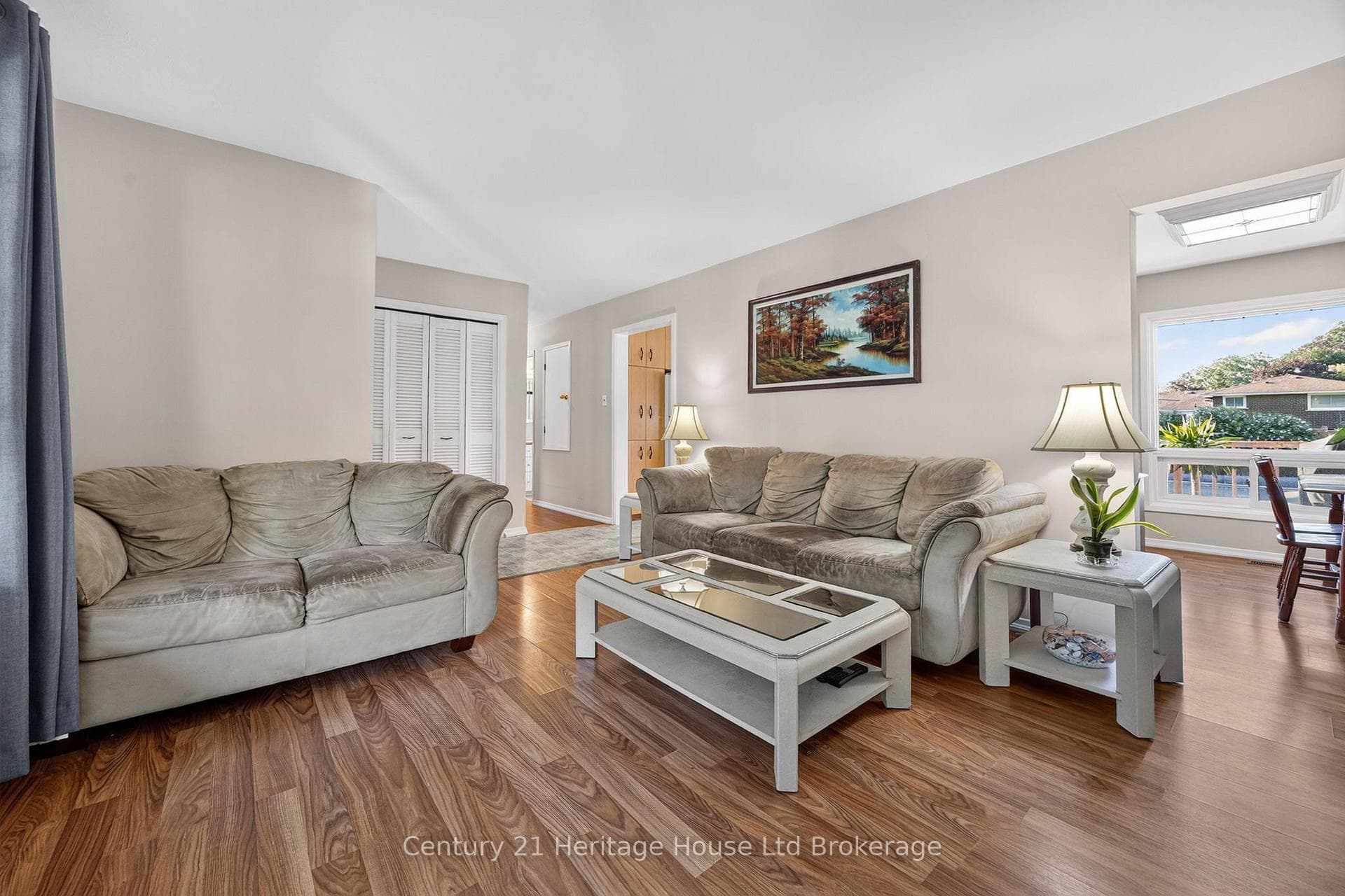 54 Glendale Drive photo 6