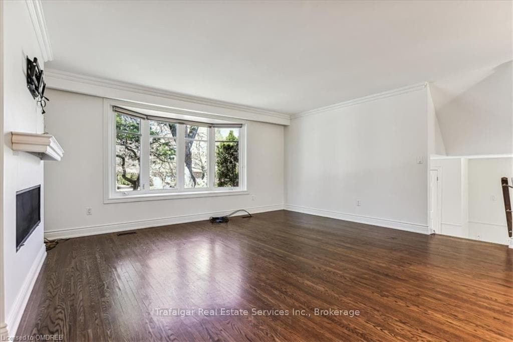 486 ANTHONY Drive photo 10