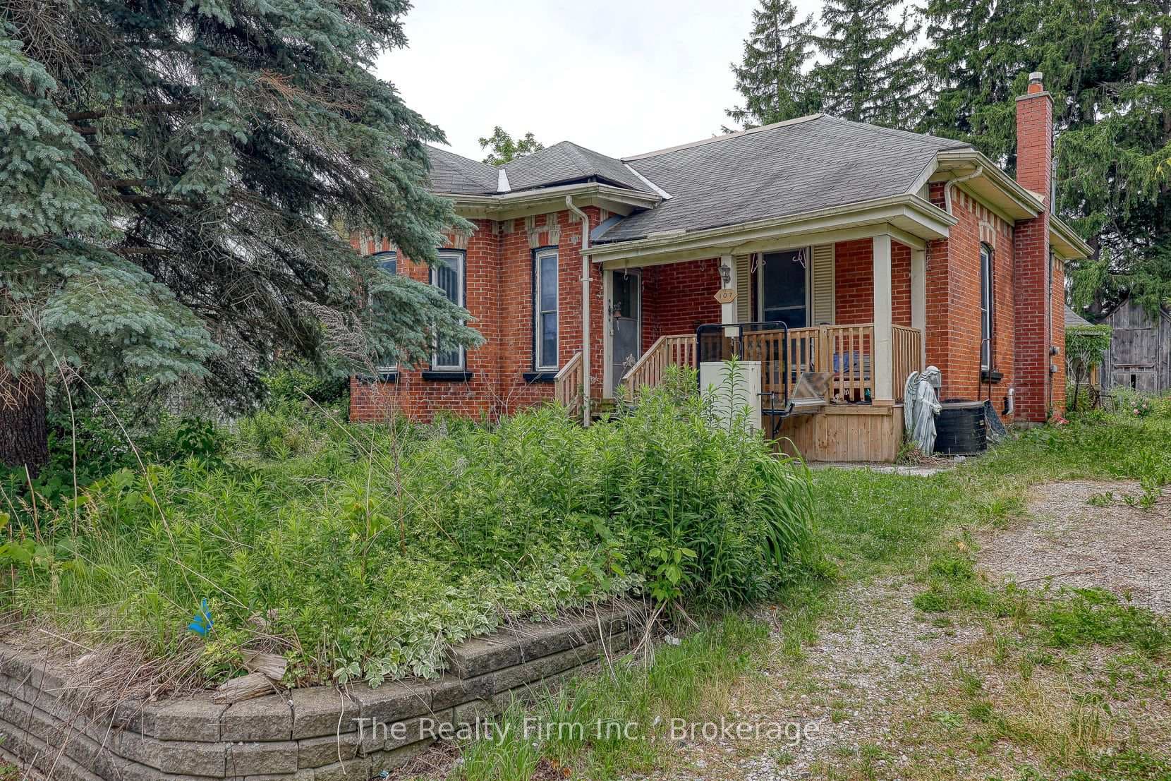 107 Huron Street photo 4