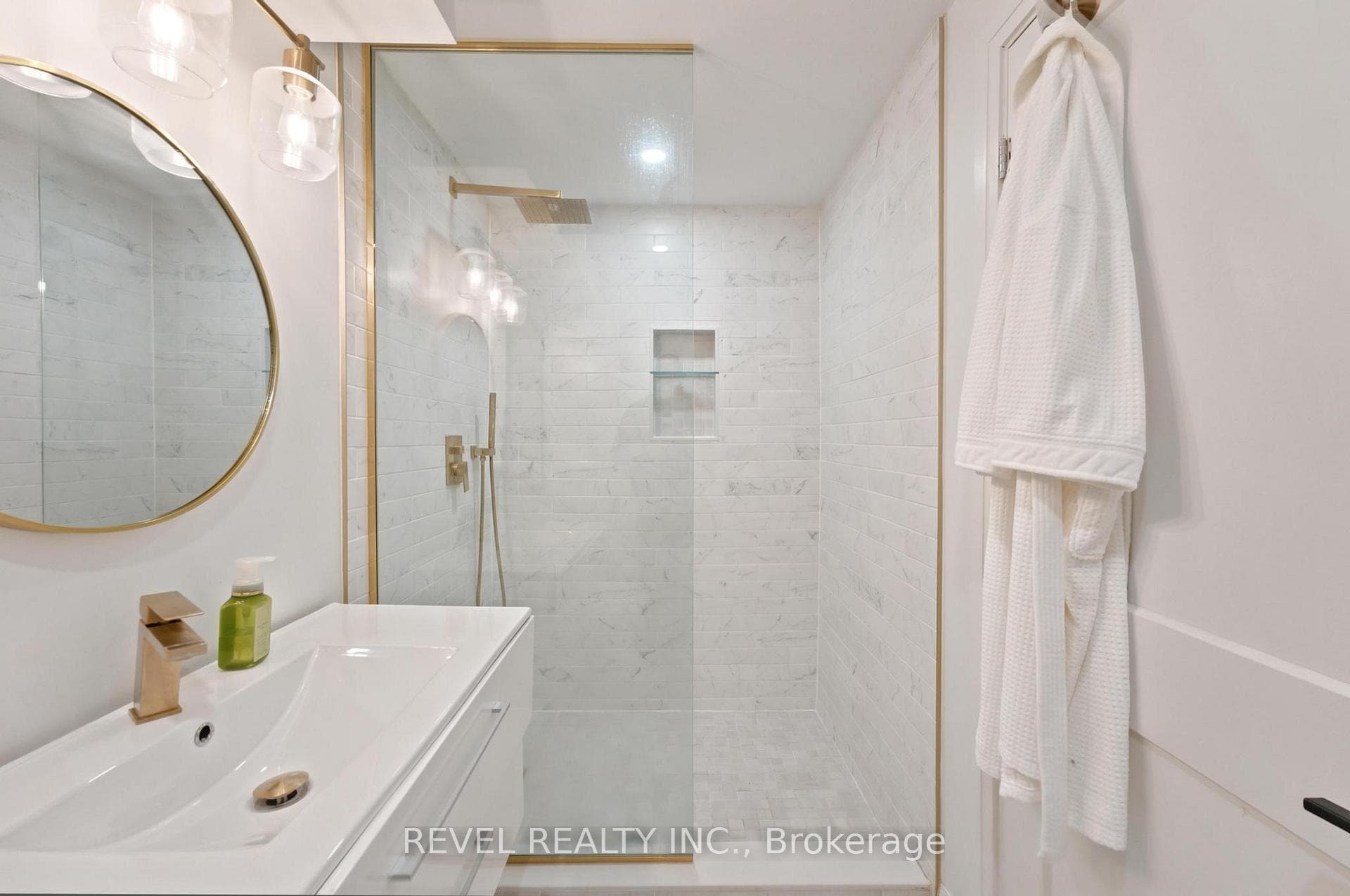 207 Valridge Drive photo 34