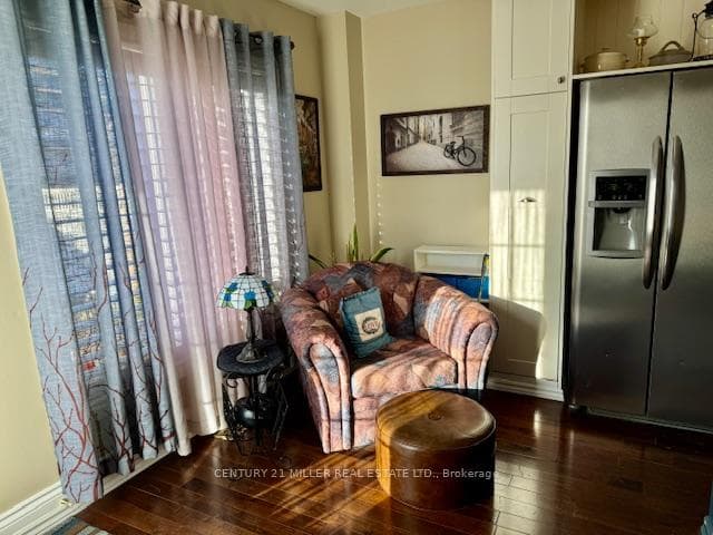 2488 Capilano Crescent photo 19