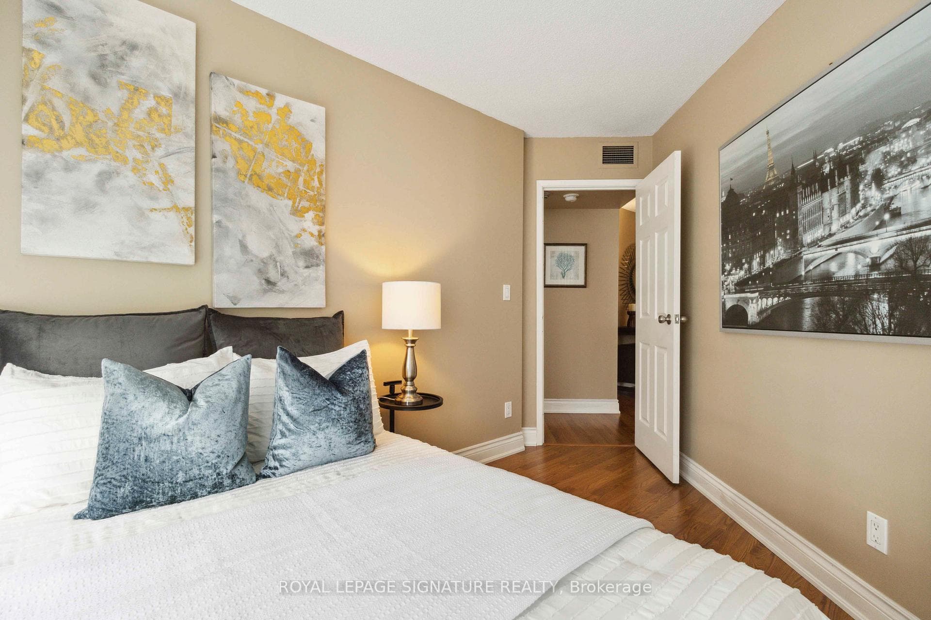 222 The Esplanade N/A Unit 1007 photo 16