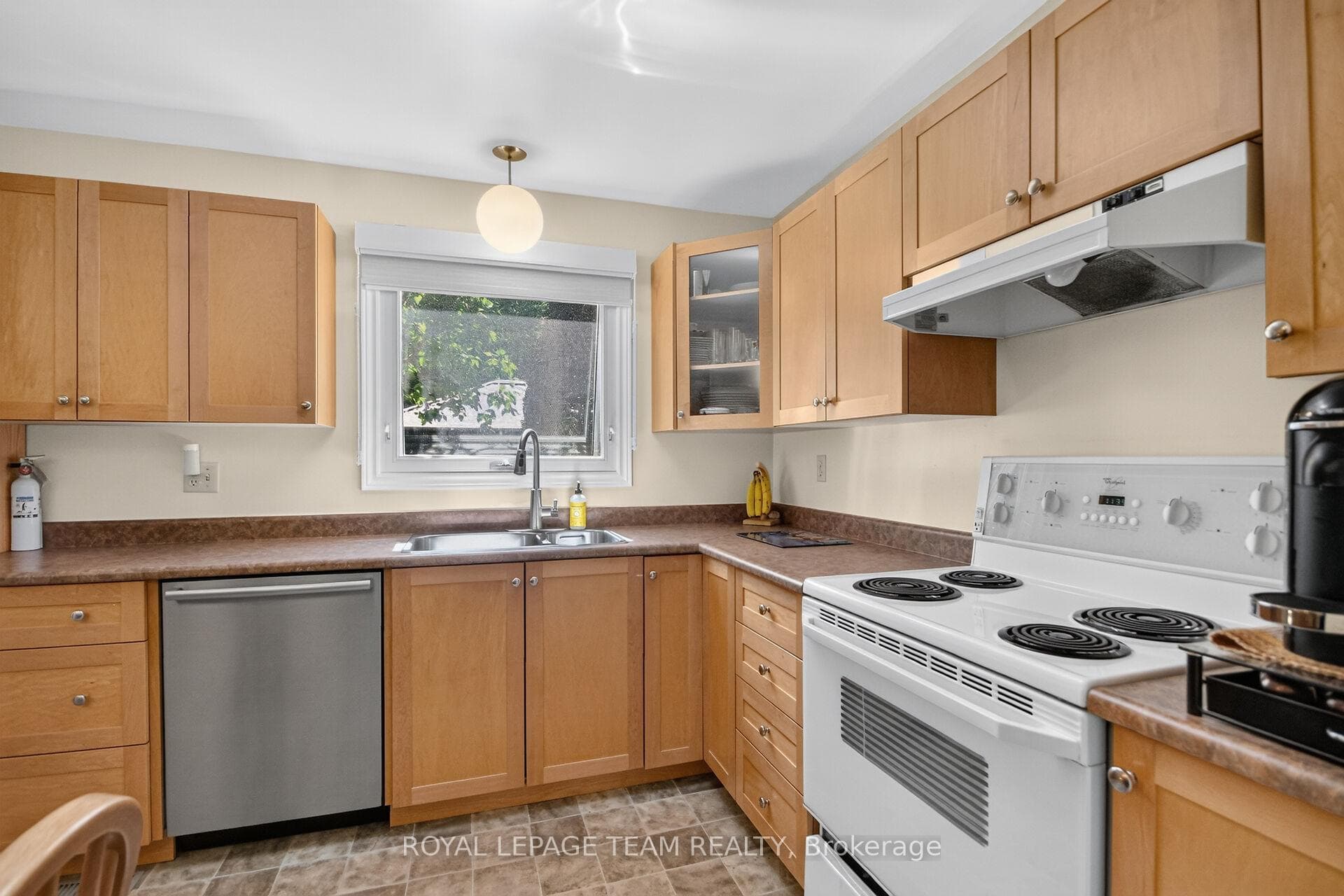 3 Haywood Crescent photo 12
