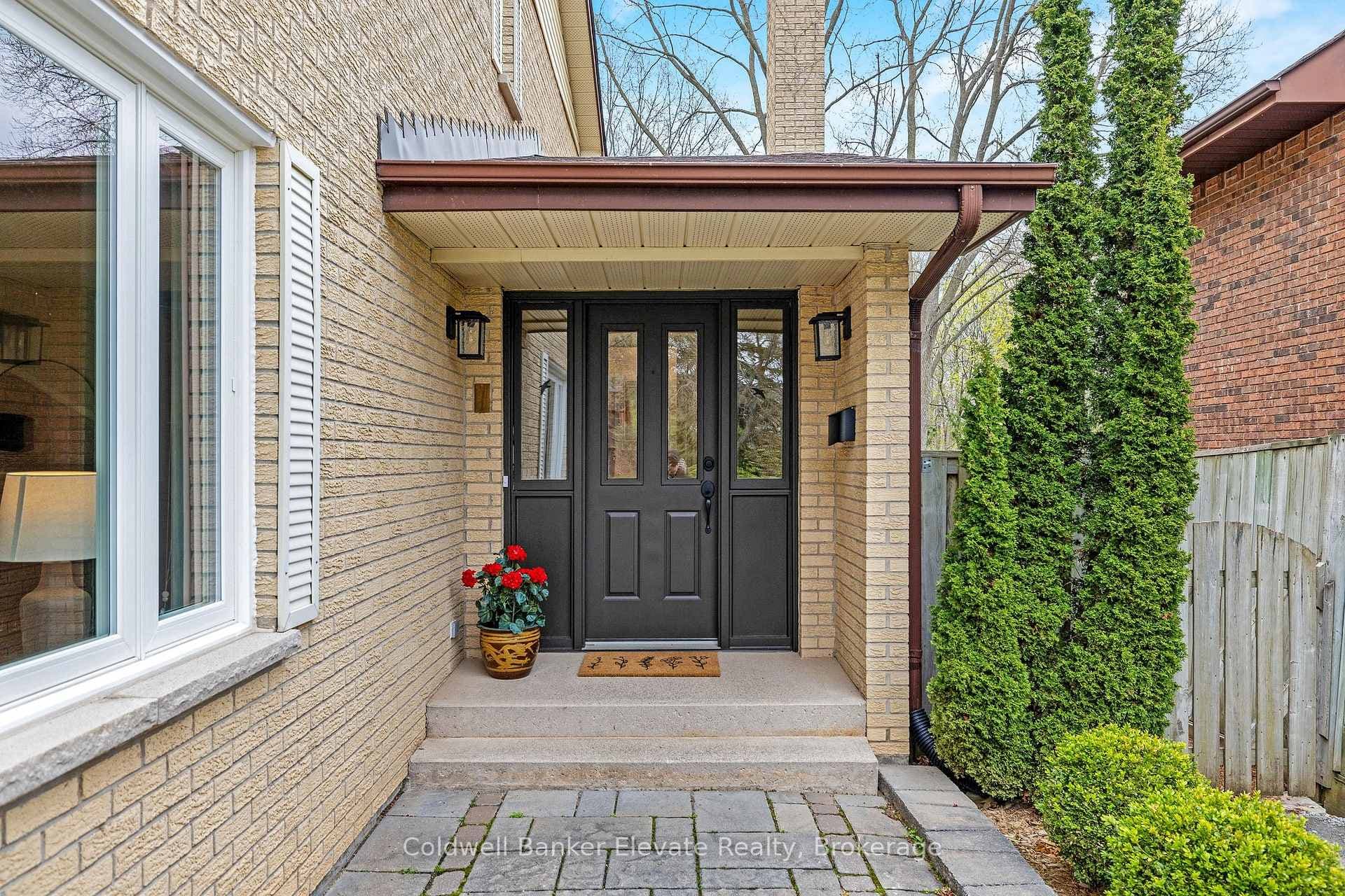 Very Well Maintained & Move in Ready!