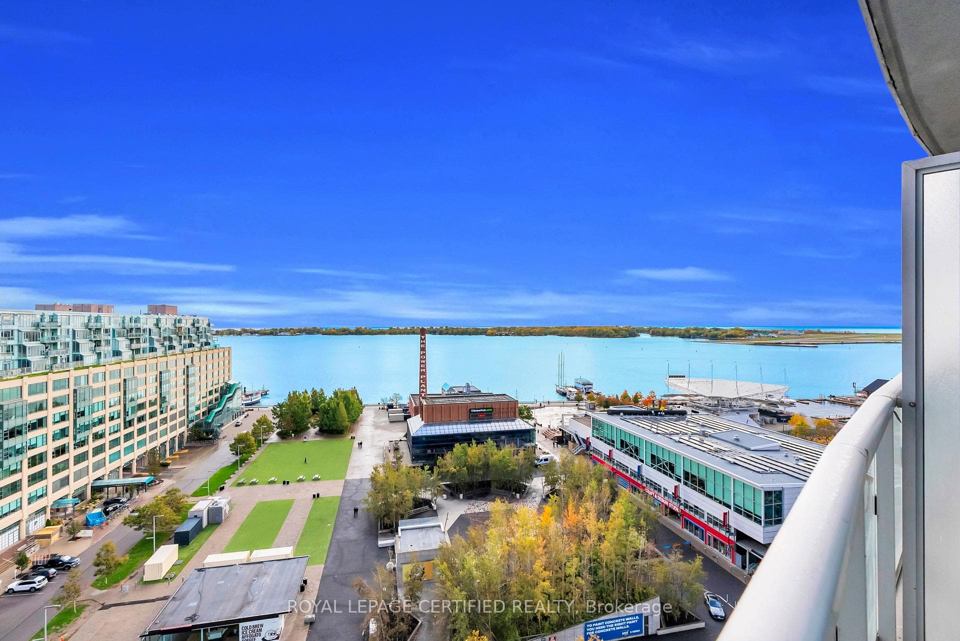 218 Queens Quay Unit 1405 photo 23