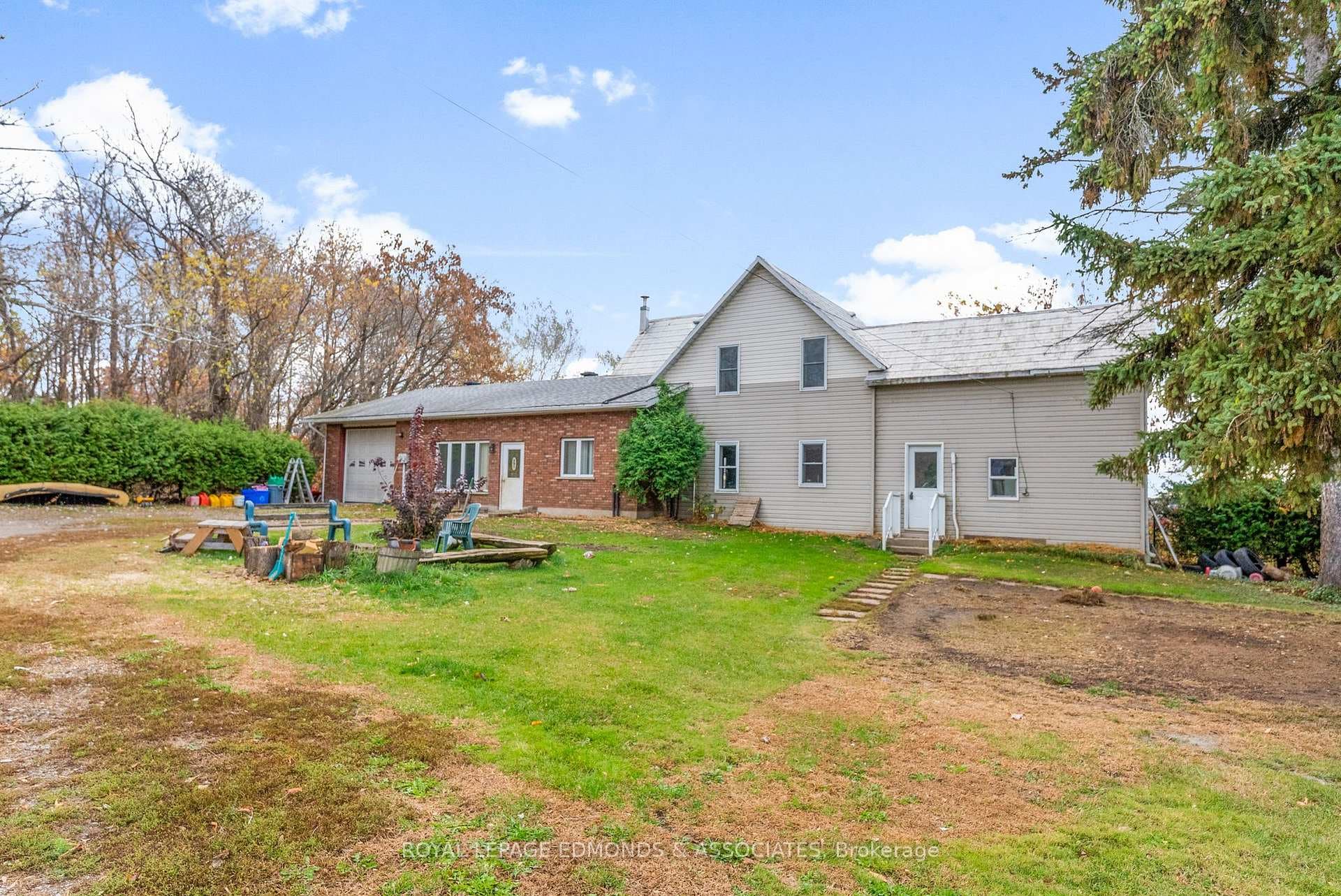 44 Alva Drive photo 4
