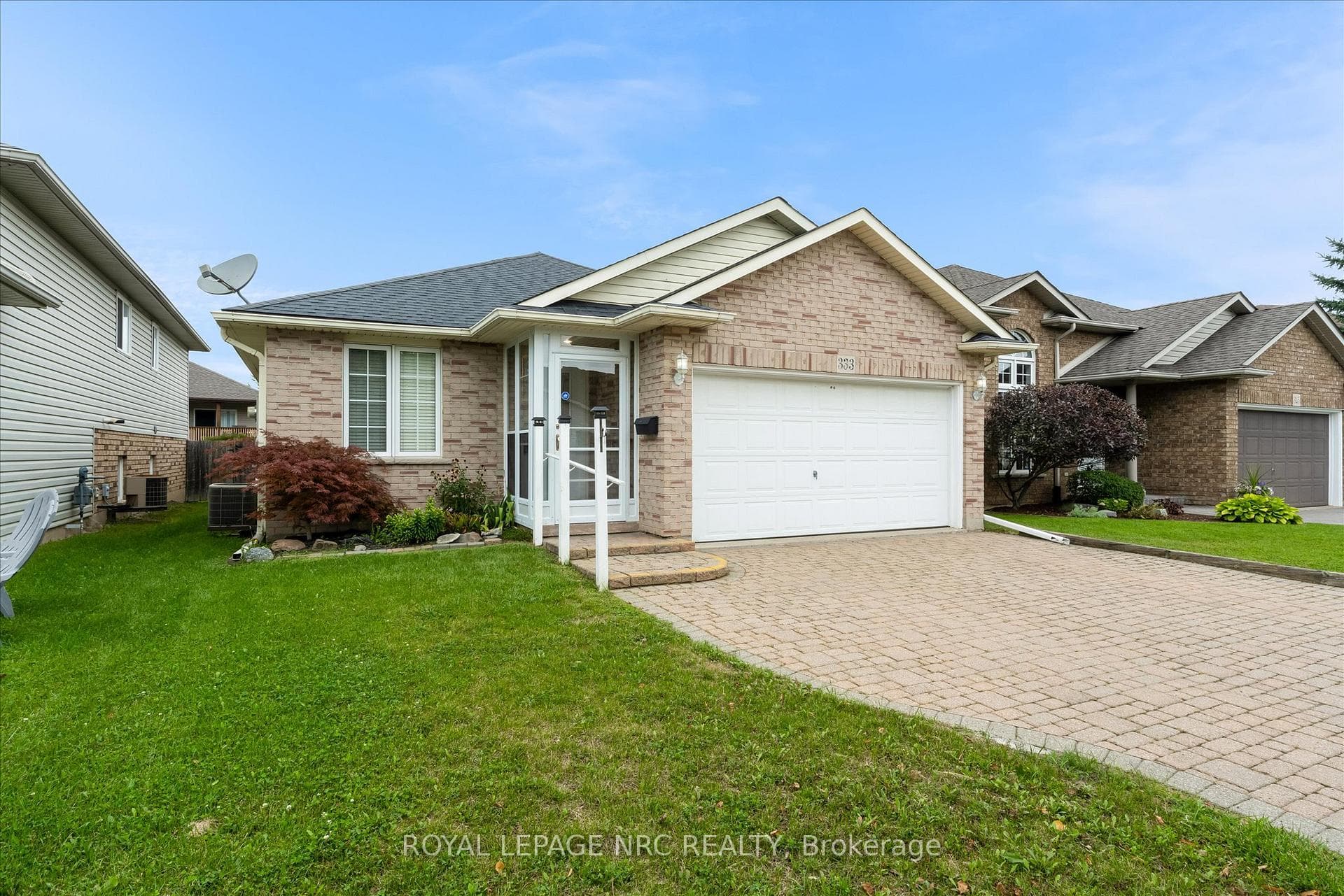333 Lea Crescent photo 2