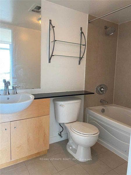 397 Front Street Unit 3311 photo 7
