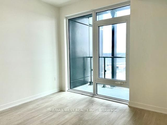 1 Quarrington Lane Unit 1218 photo 7