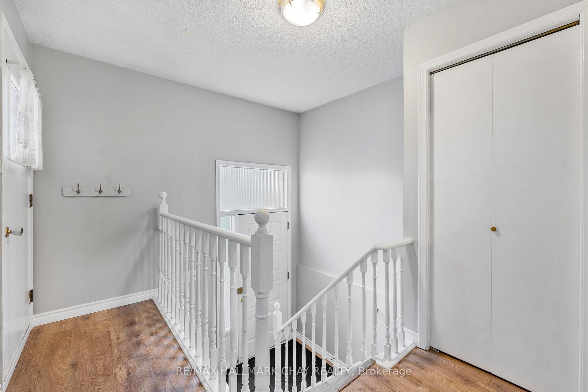 15 Turner Court photo 4