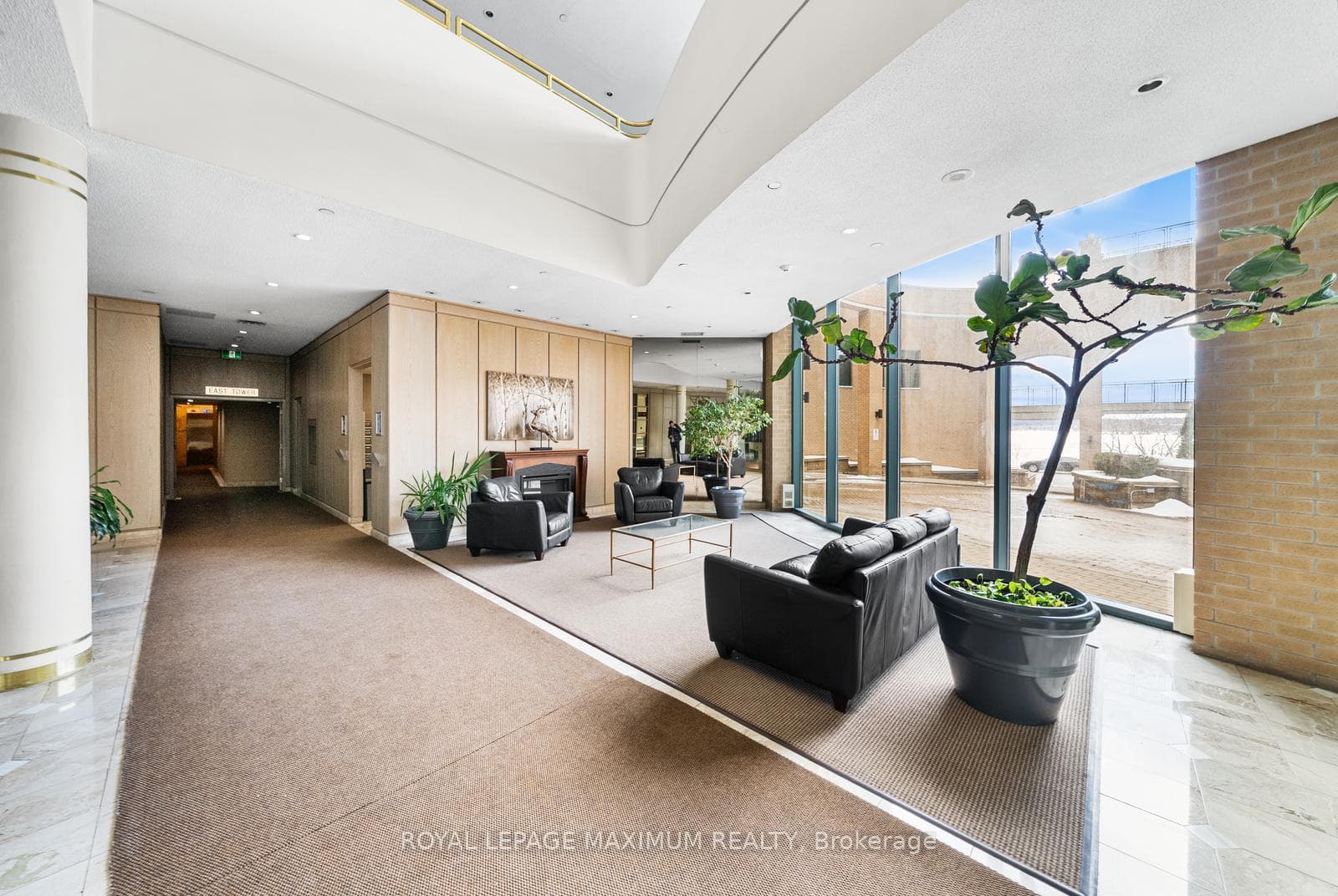 150 Dunlop Street Unit 601 photo 5