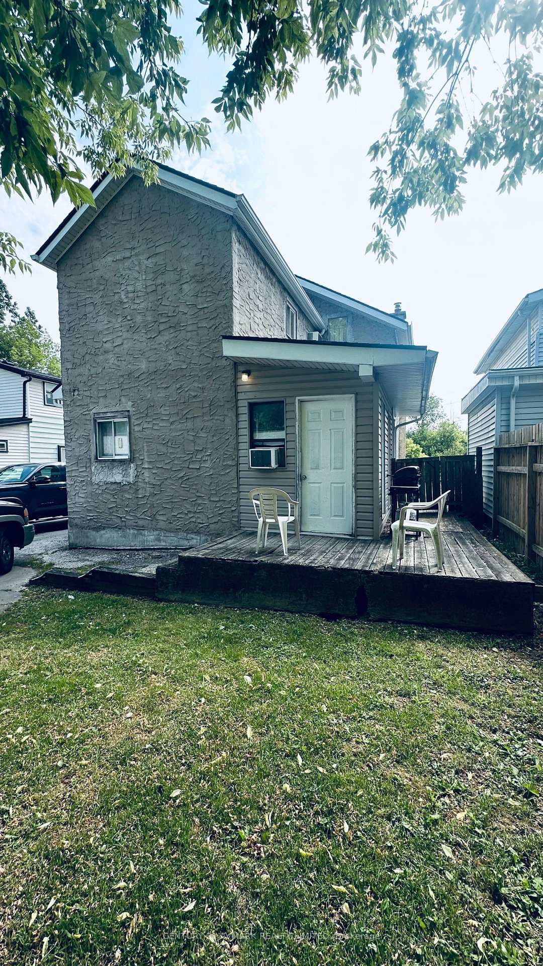 4299 Second Avenue photo 3