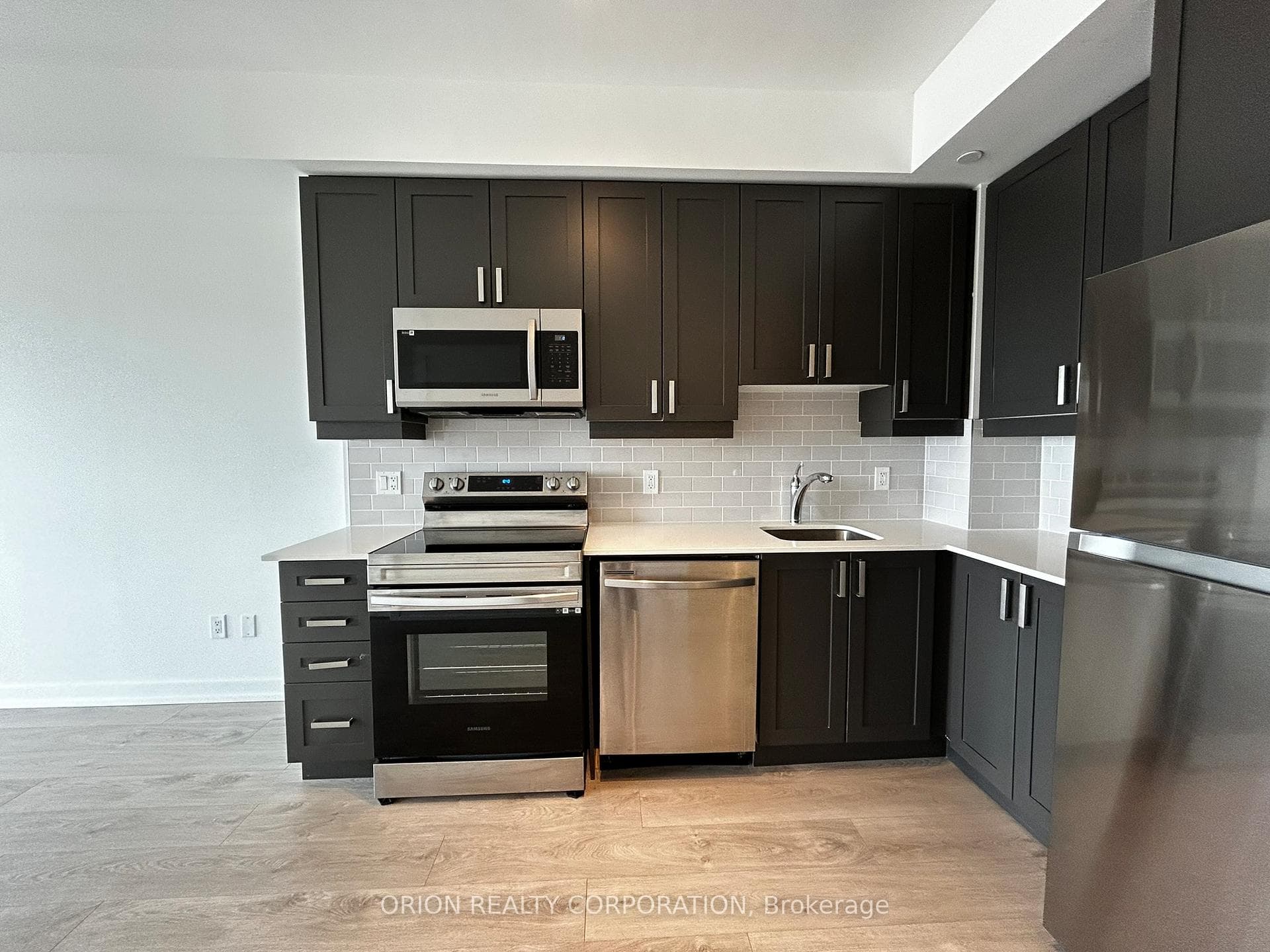 1480 Bayly Street Unit 1603 photo 2