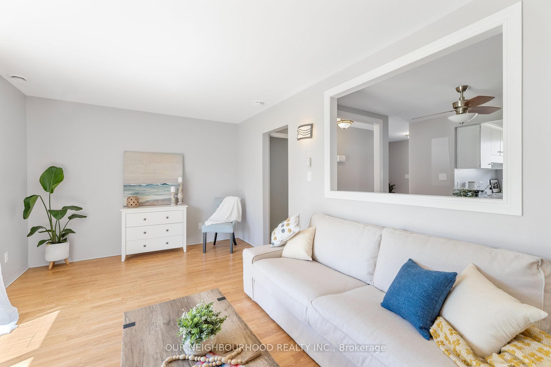 400 Westwood Drive Unit J4 photo 10