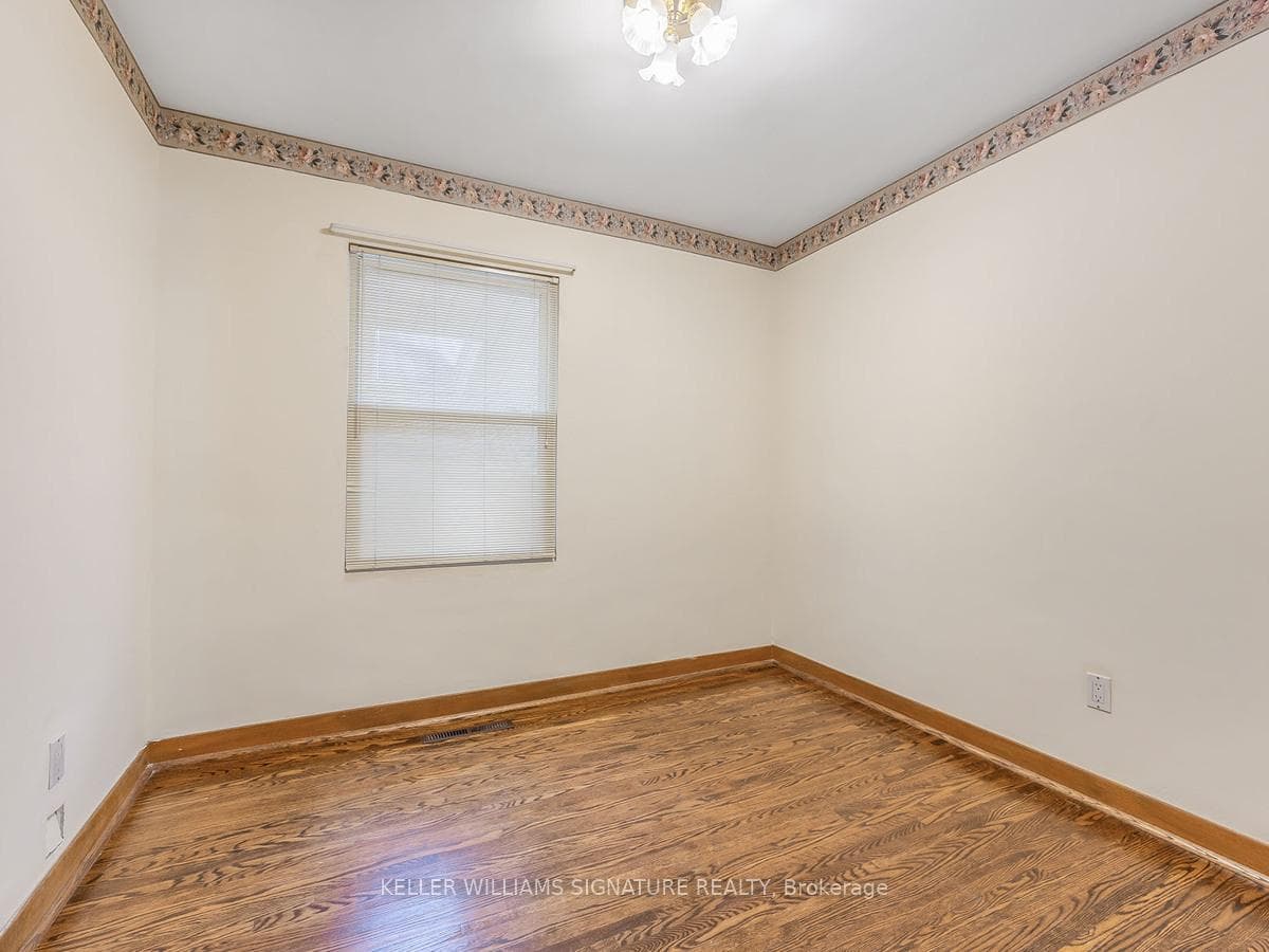 73 Barrymore Road Unit Upper photo 20