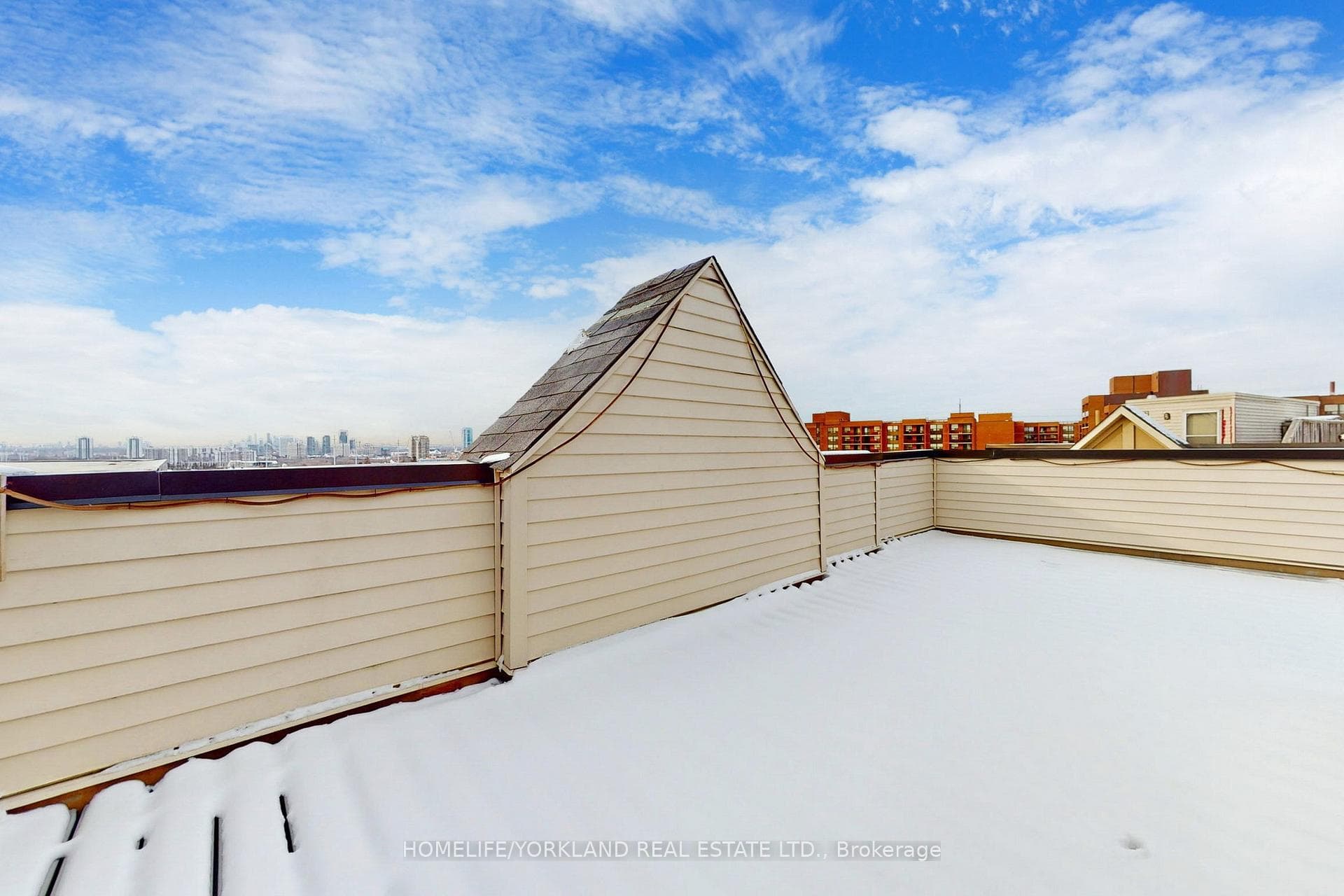 65 Cranborne Avenue Unit 207 photo 27