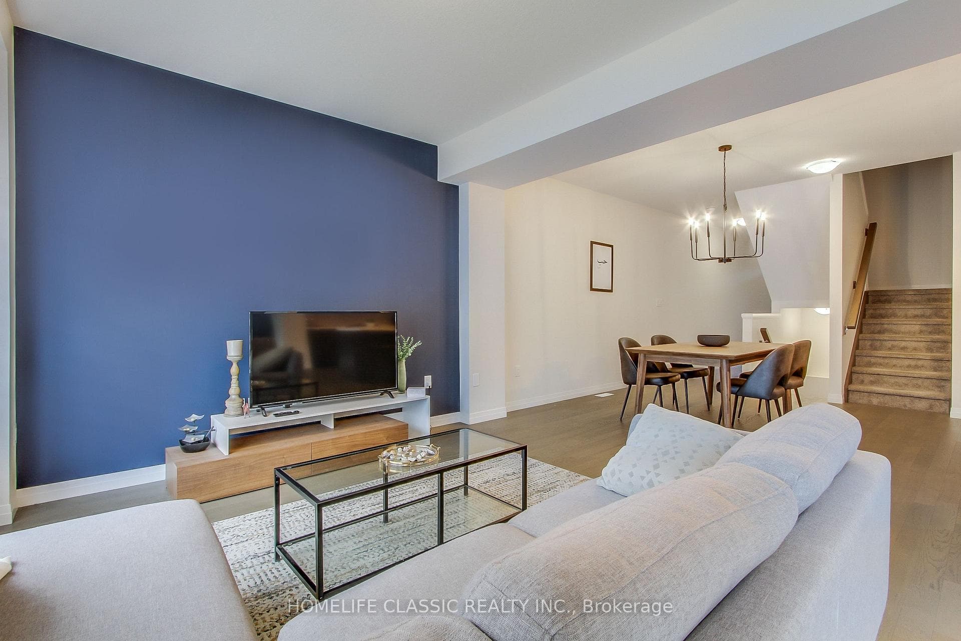 103 Greenwich Avenue photo 17