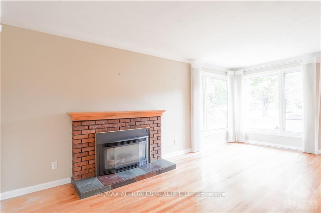 538 KEATS Avenue photo 7