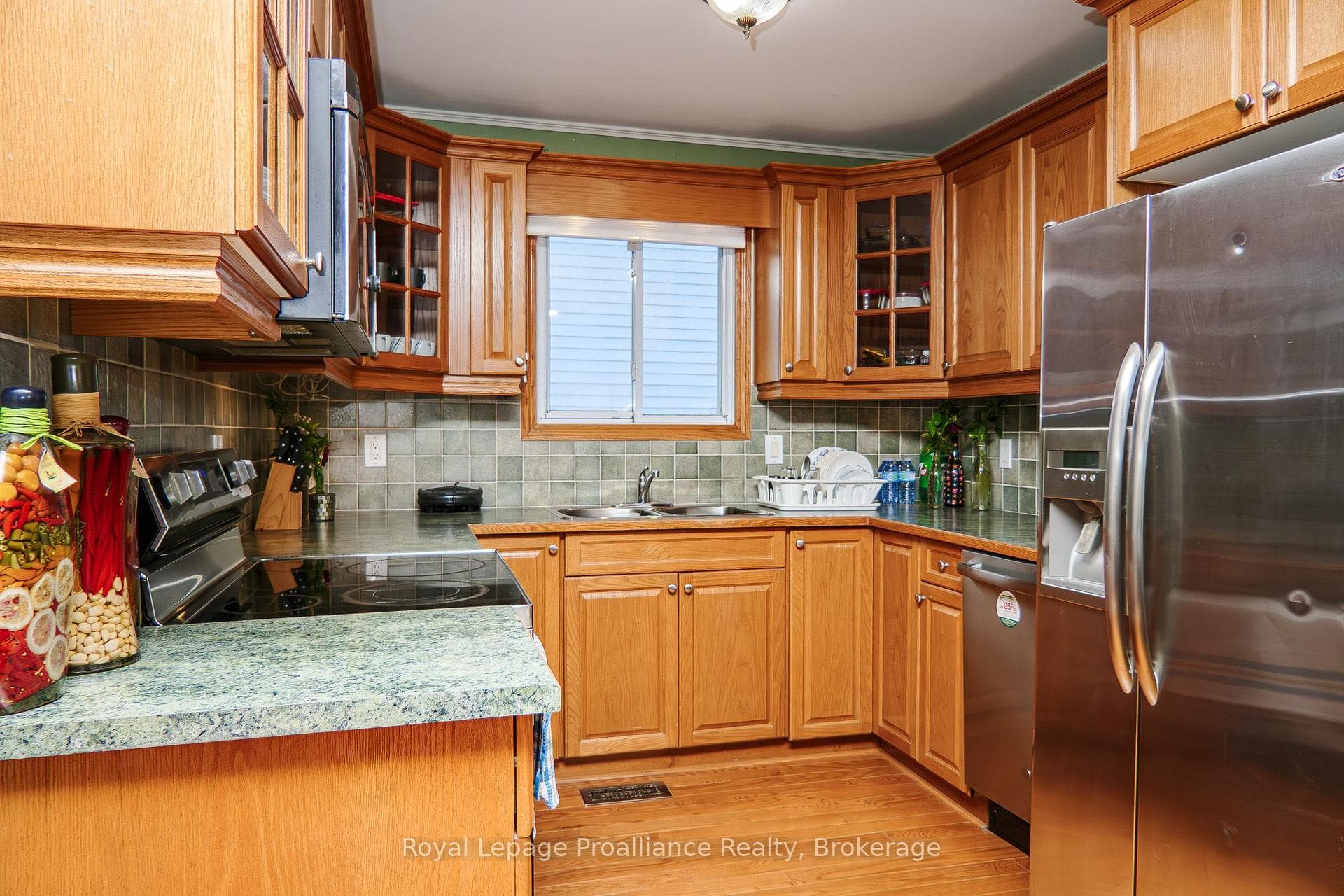 44 Ireland Drive photo 7