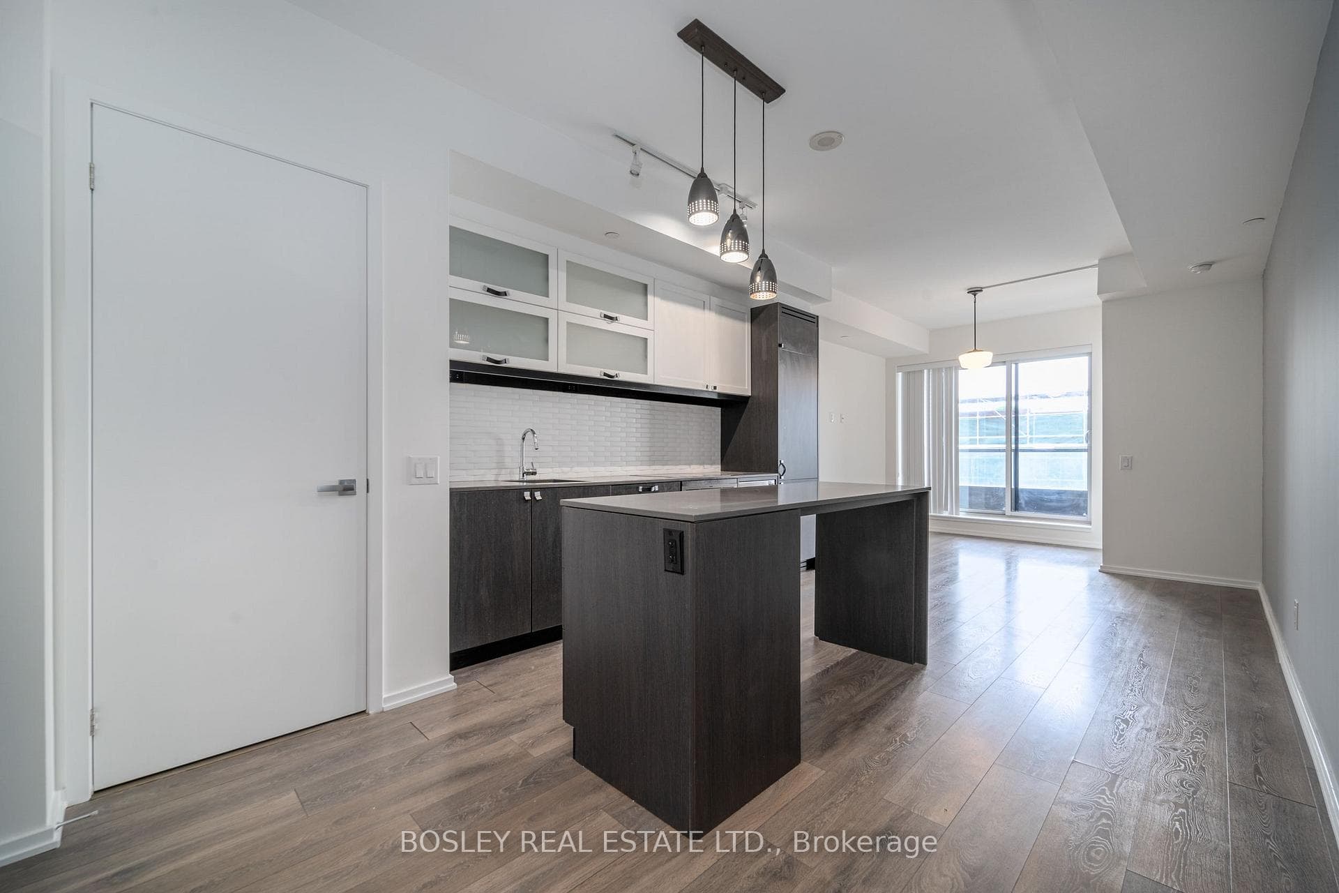 783 Bathurst Street Unit 314 photo 3