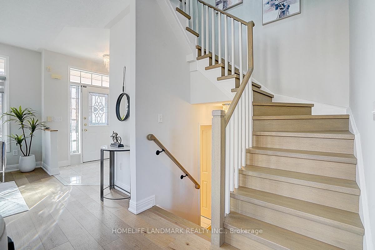 298 Harbord Street photo 24