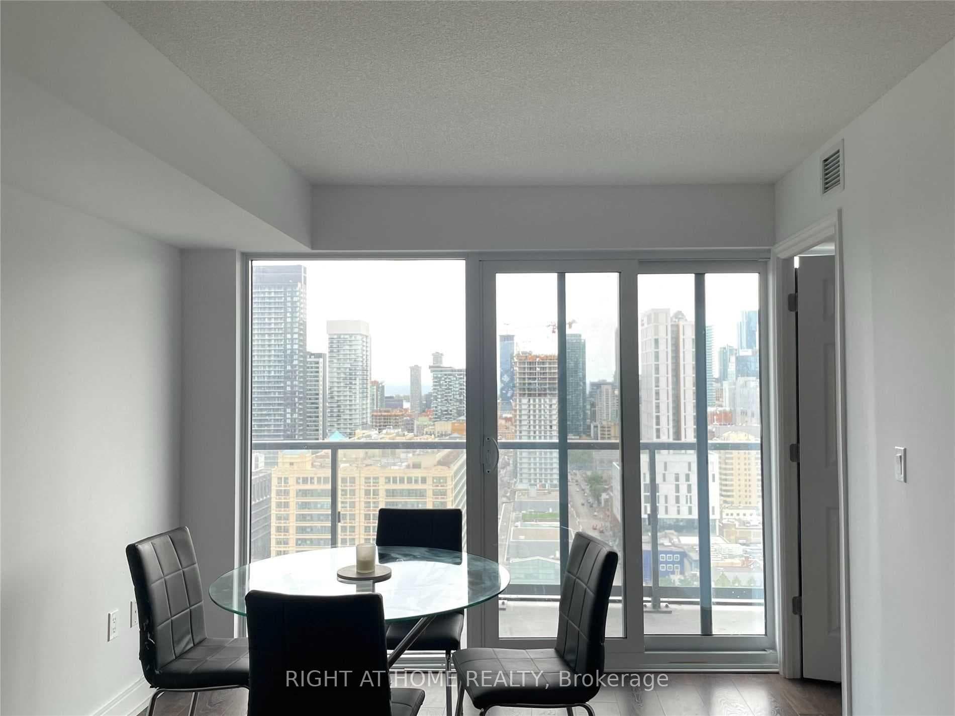 89 Mcgill Street Unit 2309 photo 3
