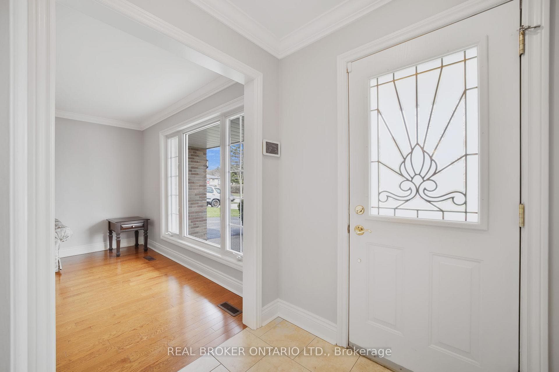 371 Fiona Terrace photo 6