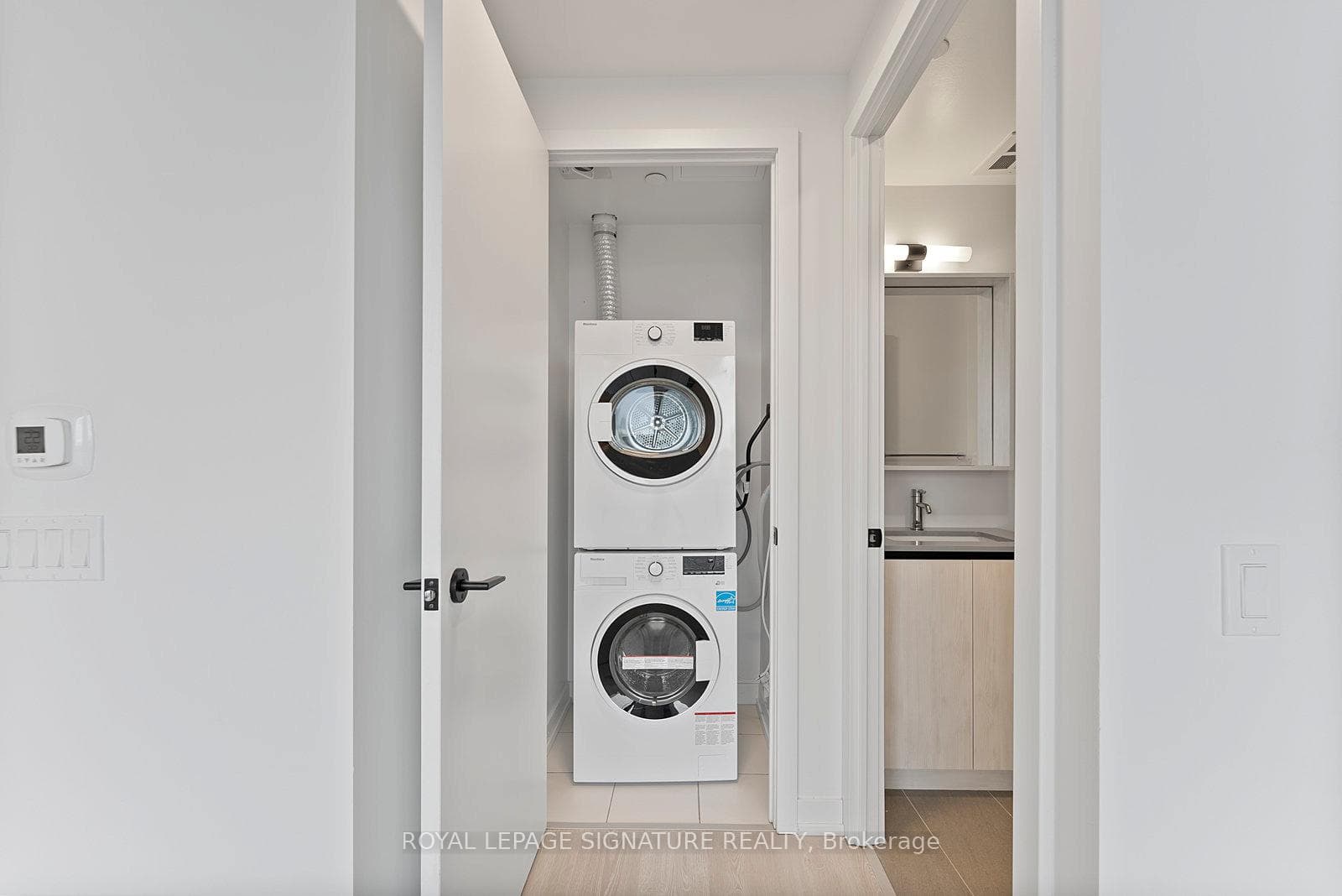 35 Parliament Street Unit 1201 photo 13