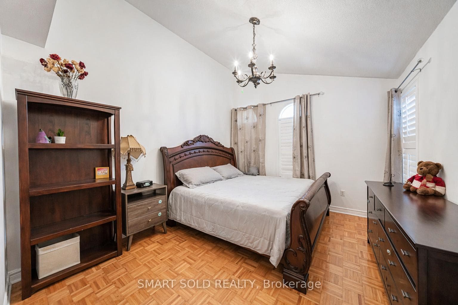 3486 Fountain Park Avenue Unit Upper photo 33