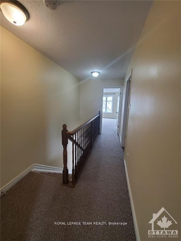 555 CHAPMAN MILLS Drive Unit B photo 14