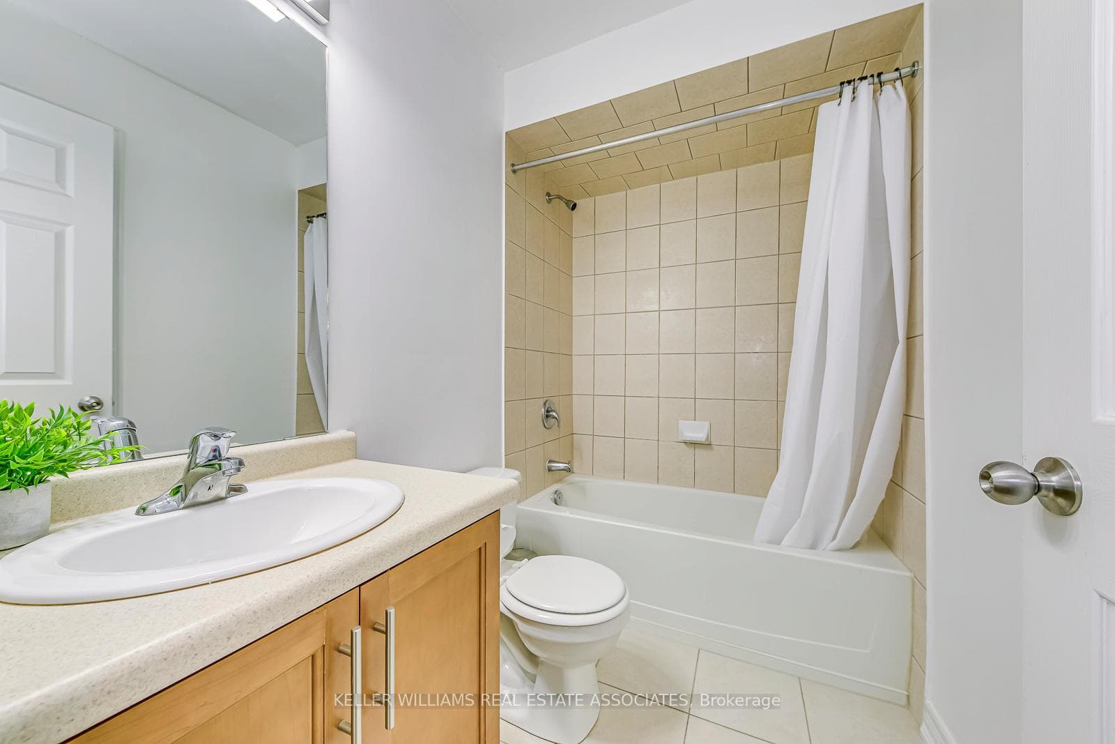 1380 Costigan Road Unit 49 photo 20