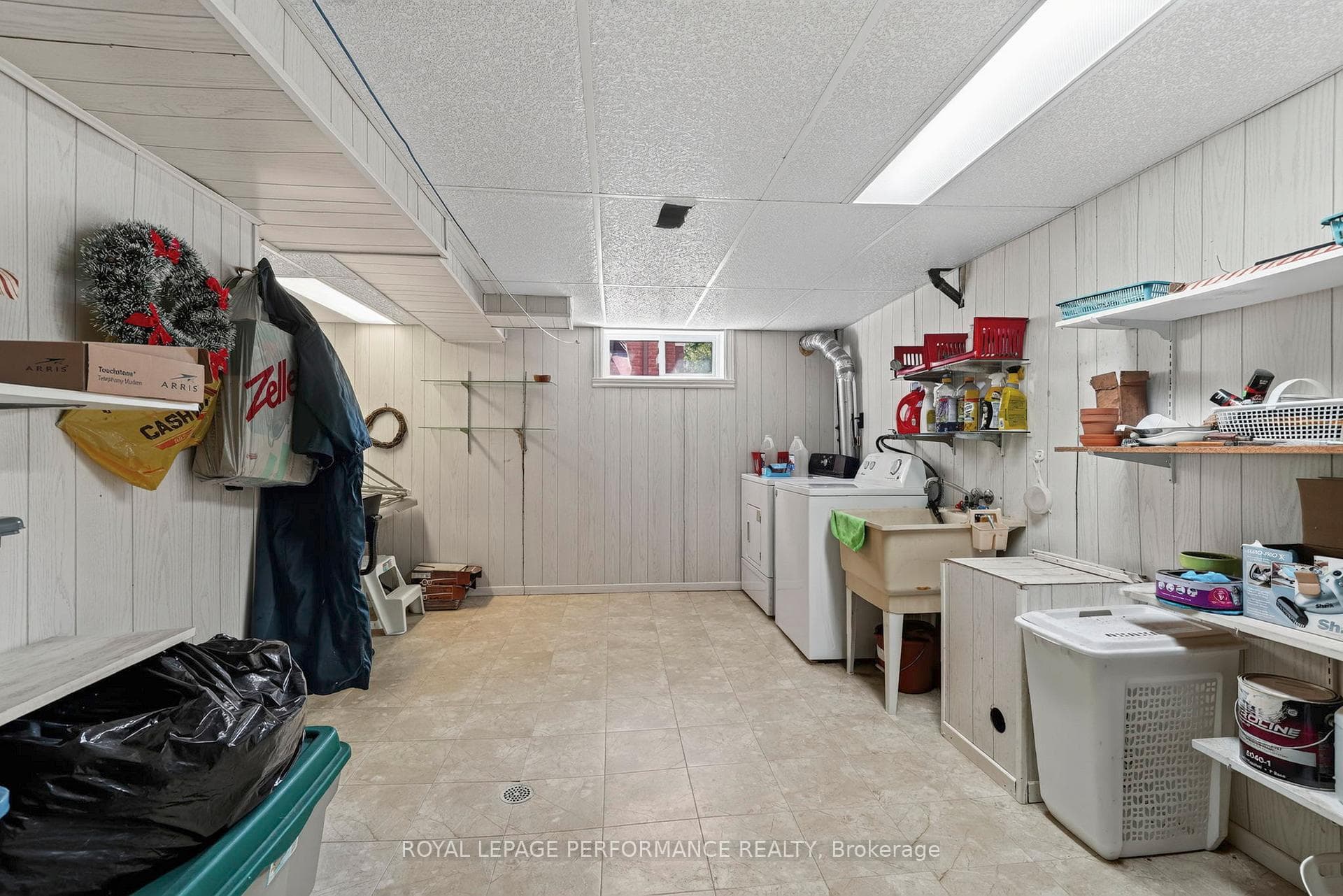 32 Frost Avenue photo 37