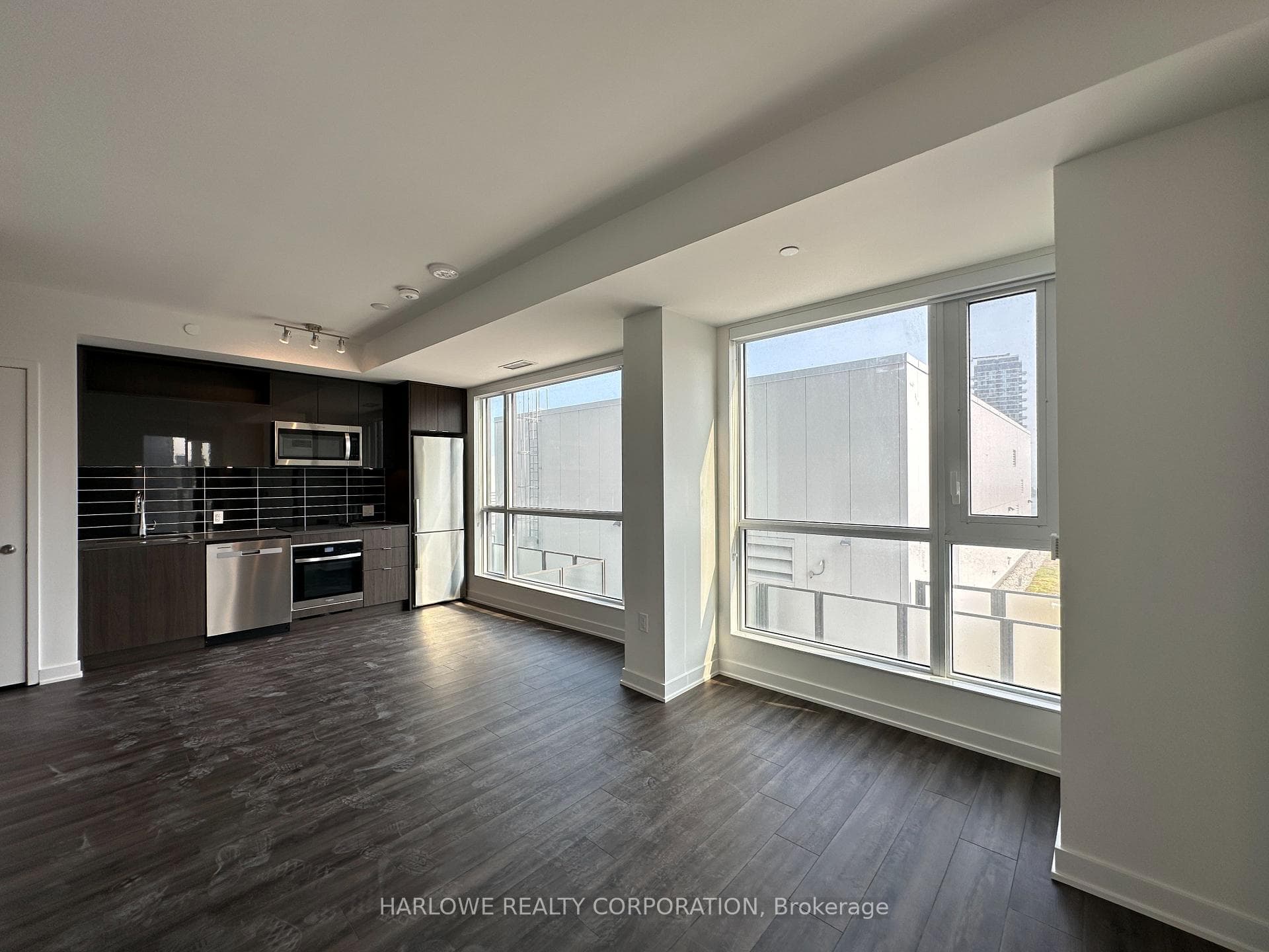 135 Lower Sherbourne Street Unit 2127 W photo 3