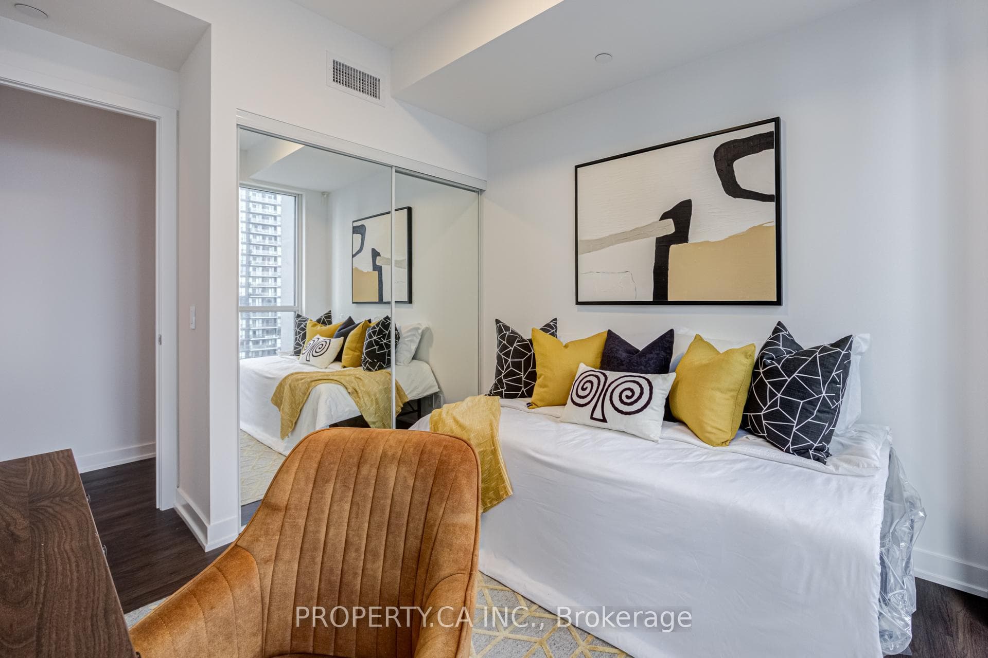 10 Park Lawn Road Unit 1501 photo 13