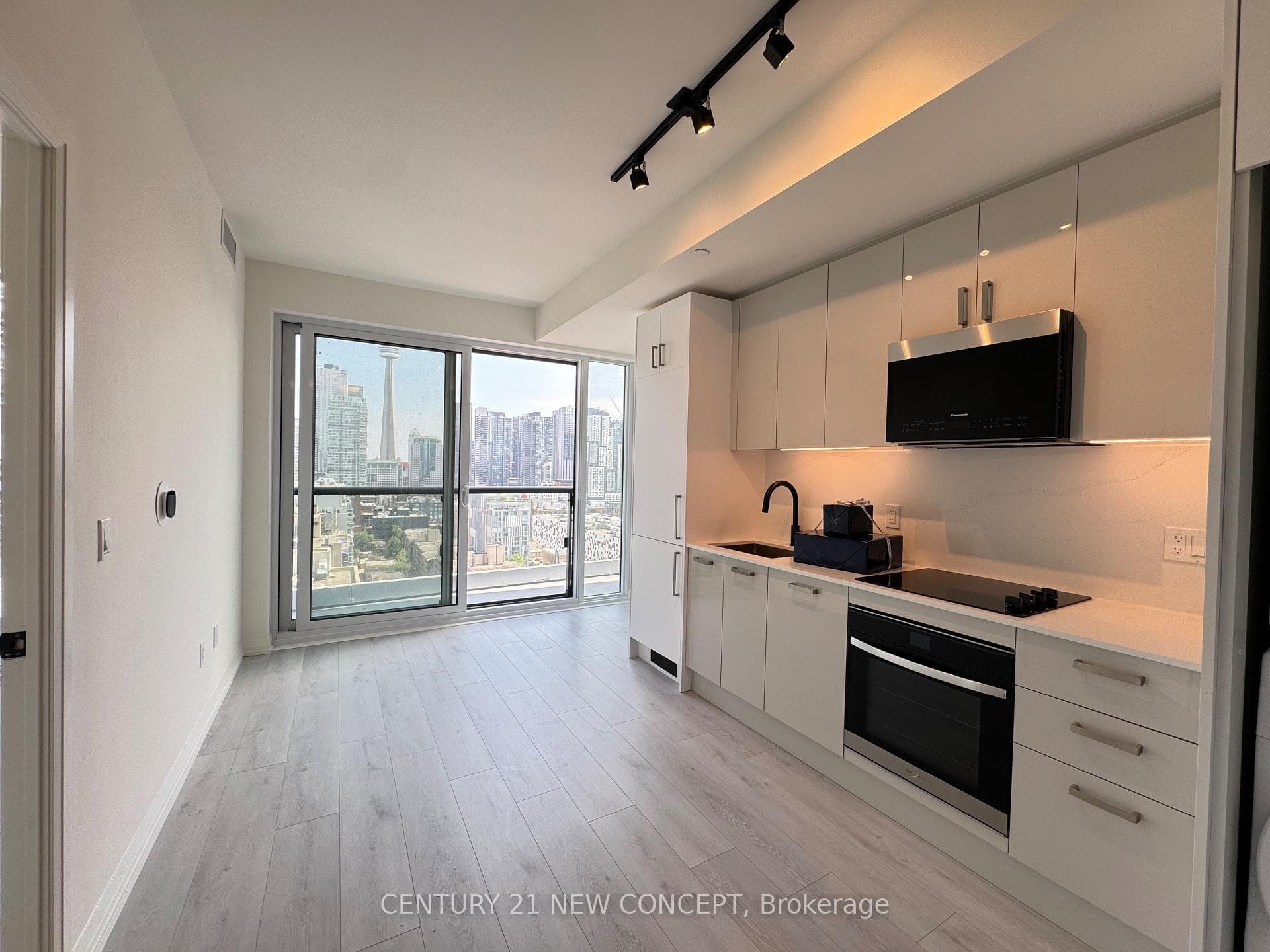 280 Dundas Street Unit 1807 photo 6