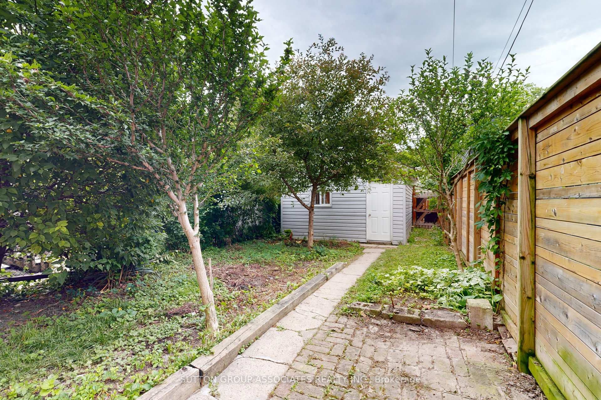 709 Crawford Street photo 36