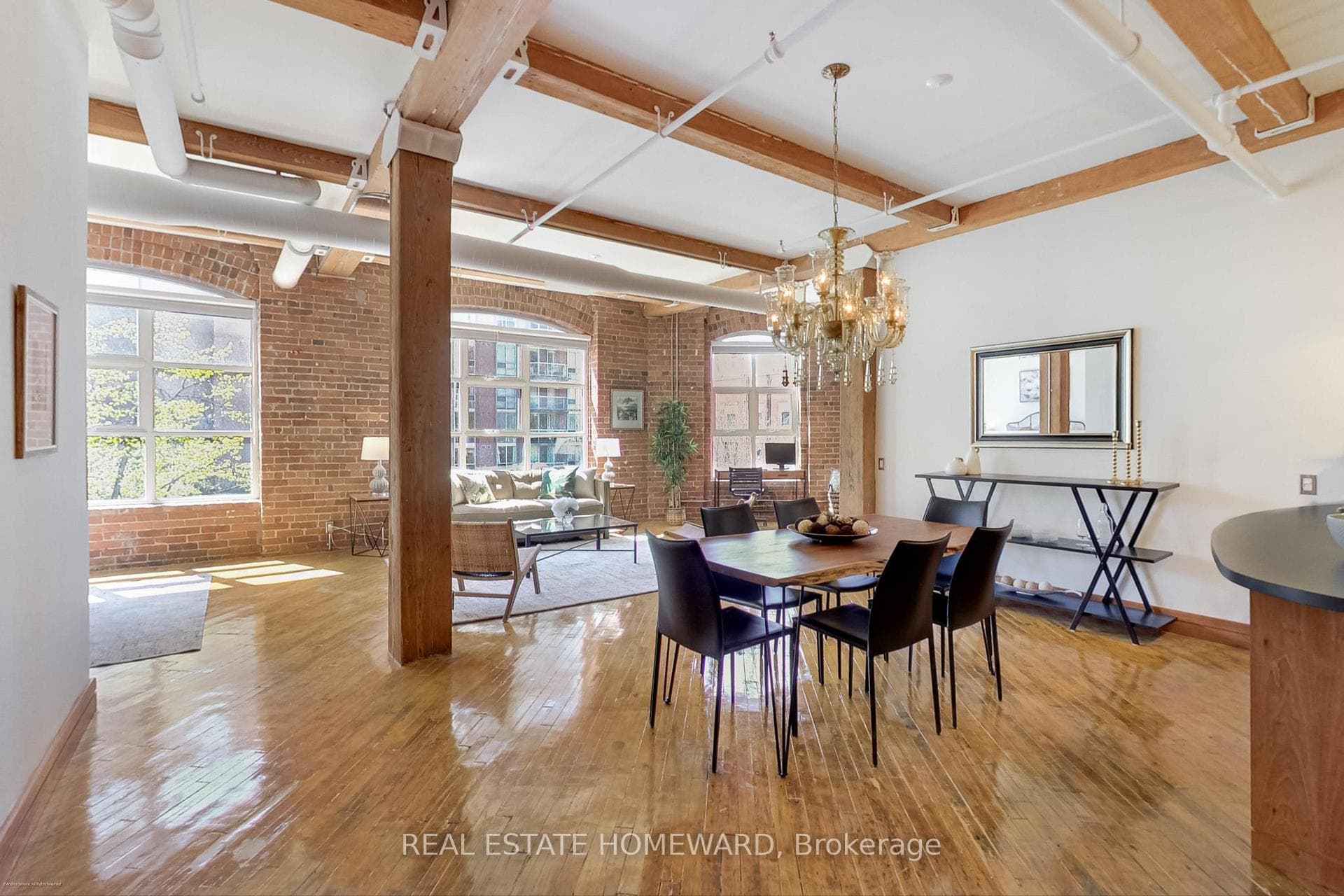 90 Sherbourne Street Unit 405 photo 8