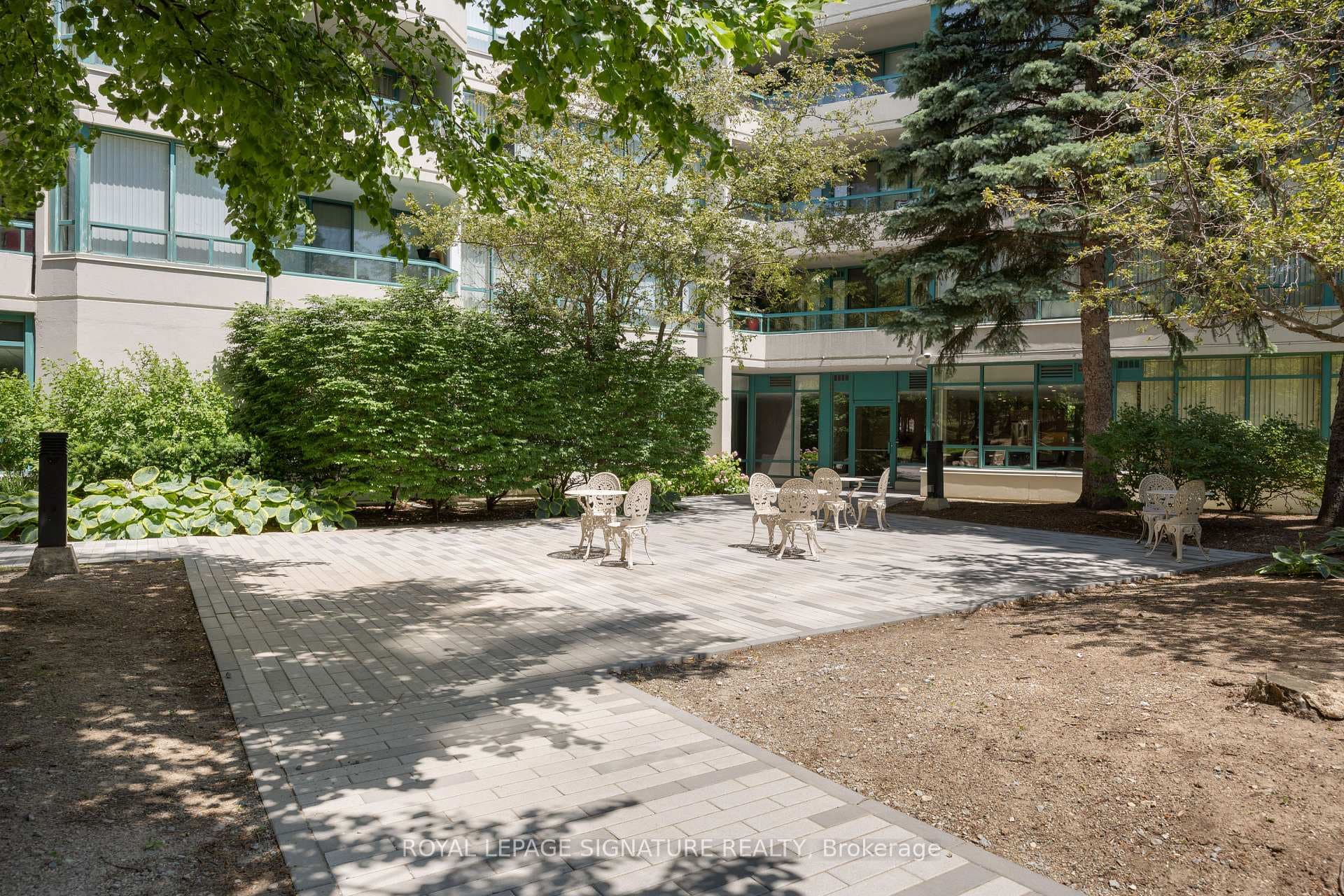 7250 Yonge Street Unit 1001 photo 30